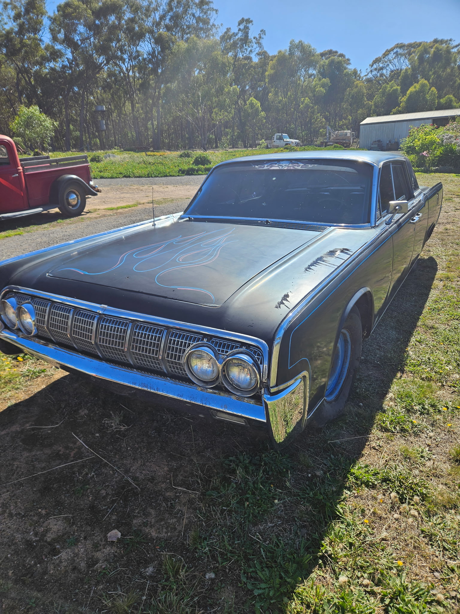 1964 LINCOLN 4 DR SEDAN