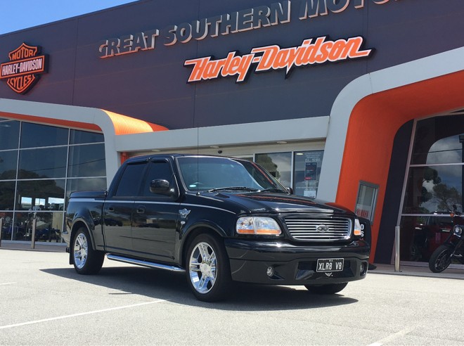 2003 FORD F150 HARLEY-DAVIDSON AUTOMATIC DUAL CAB UTILITY