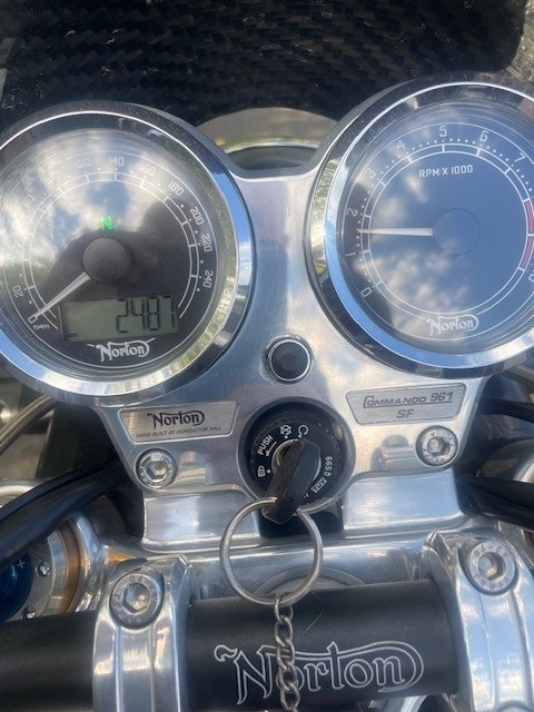 2015 NORTON COMMANDO 961 SF ROAD