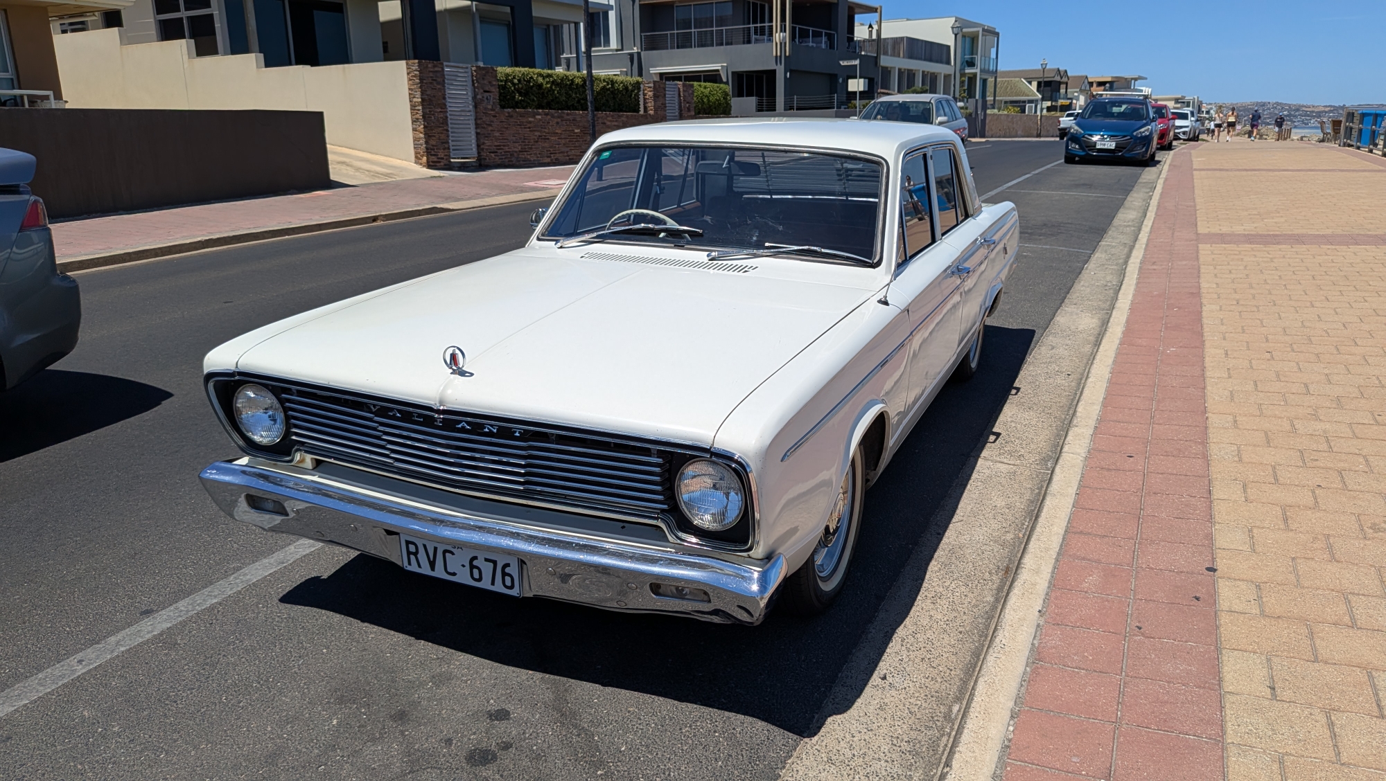 1967 CHRYSLER VALIANT VC 3 SP AUTOMATIC 4D SEDAN