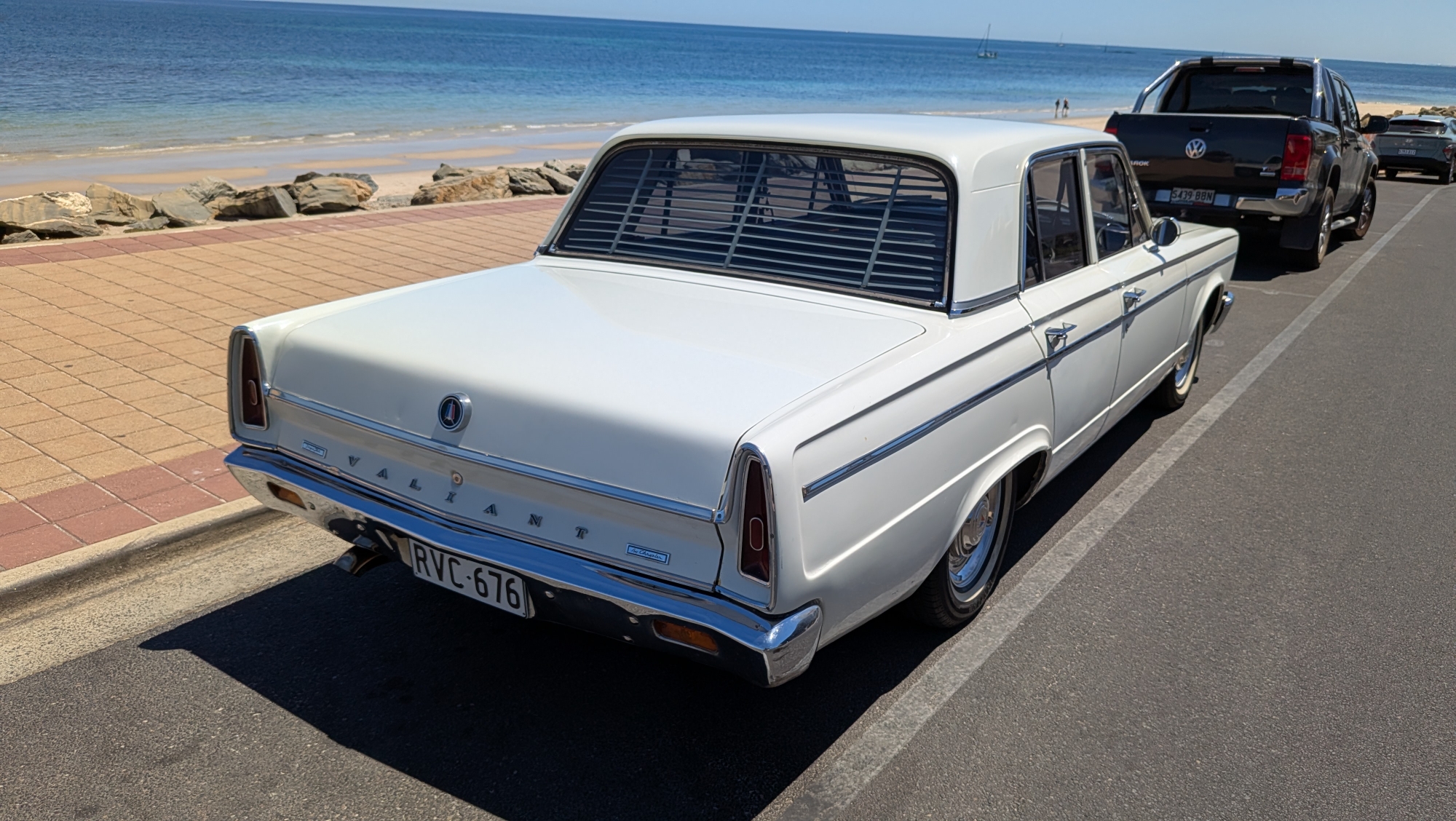 1967 CHRYSLER VALIANT VC 3 SP AUTOMATIC 4D SEDAN
