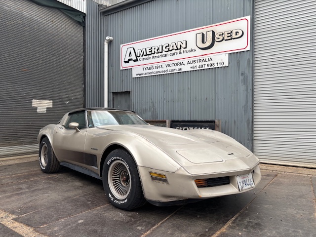 1982 CHEVROLET CORVETTE COLLECTOR EDITION LHD AUTO COUPE