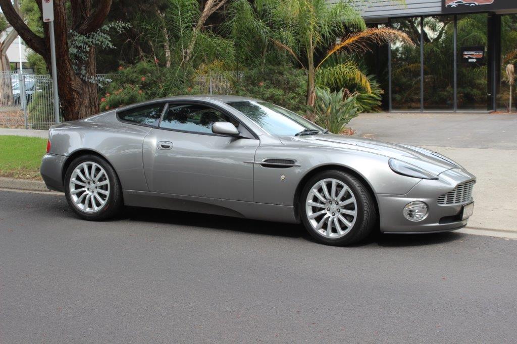 2003 ASTON MARTIN V12 VANQUISH 2D COUPE