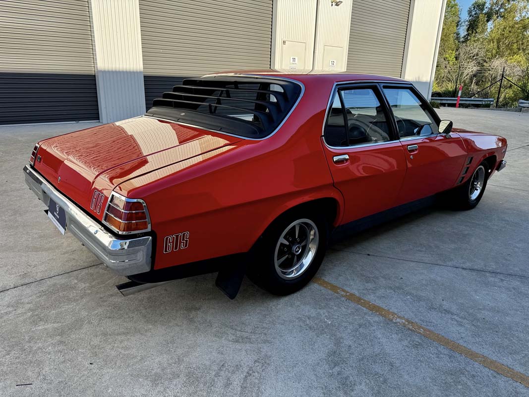 1975 HOLDEN MONARO HJ GTS L31 SEDAN
