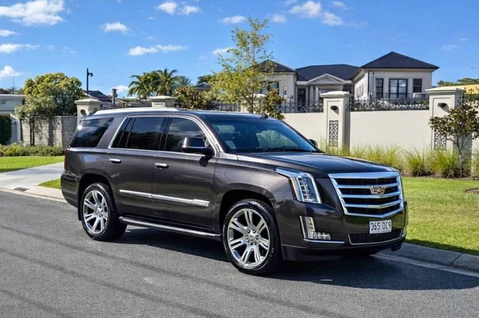 2017 Cadillac Escalade Premium Luxury Automatic 4D Wagon