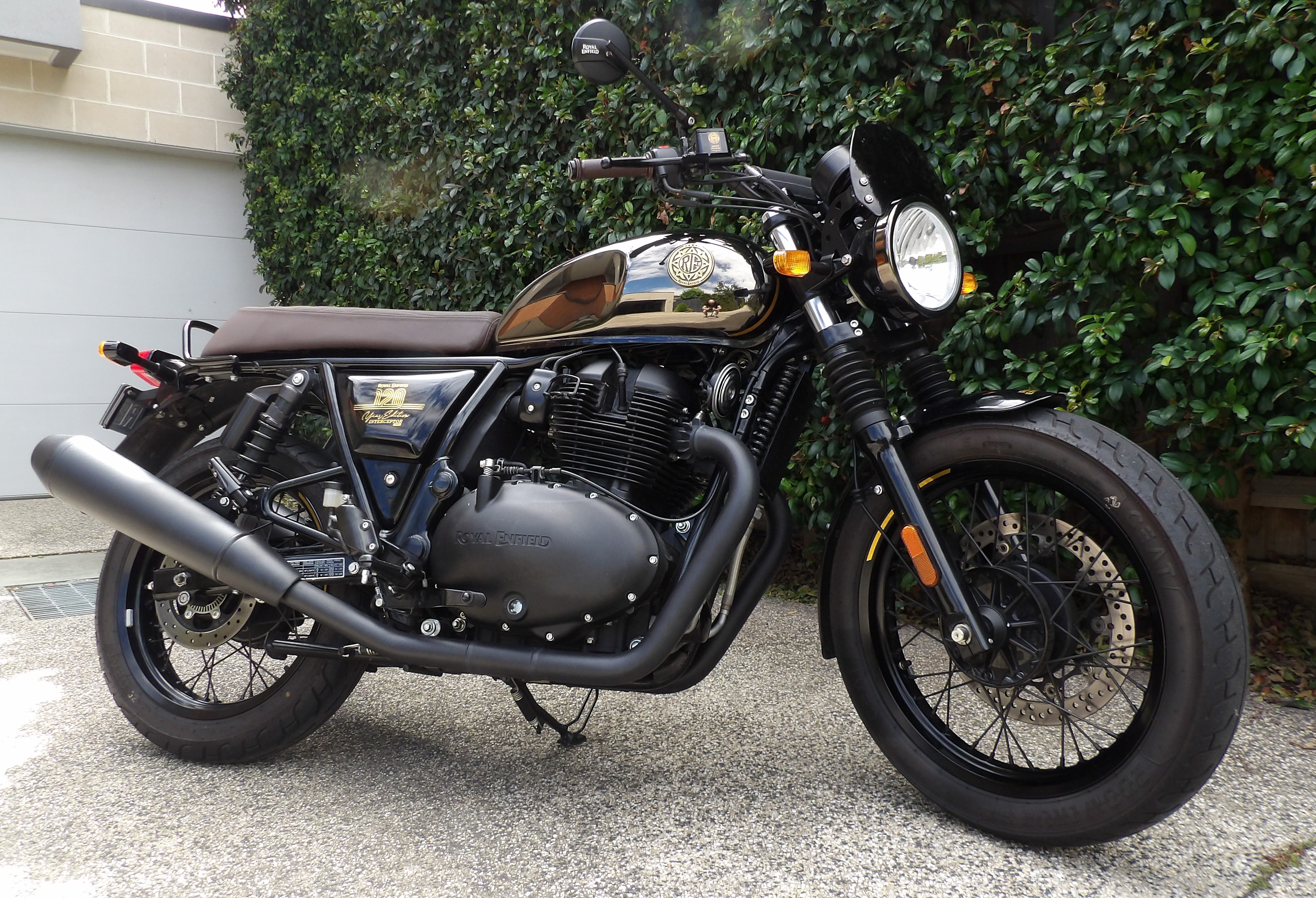 2022 ROYAL ENFIELD (SEE ALSO ENFIELD) INTERCEPTOR 650 E5 120 YEAR ED ROAD