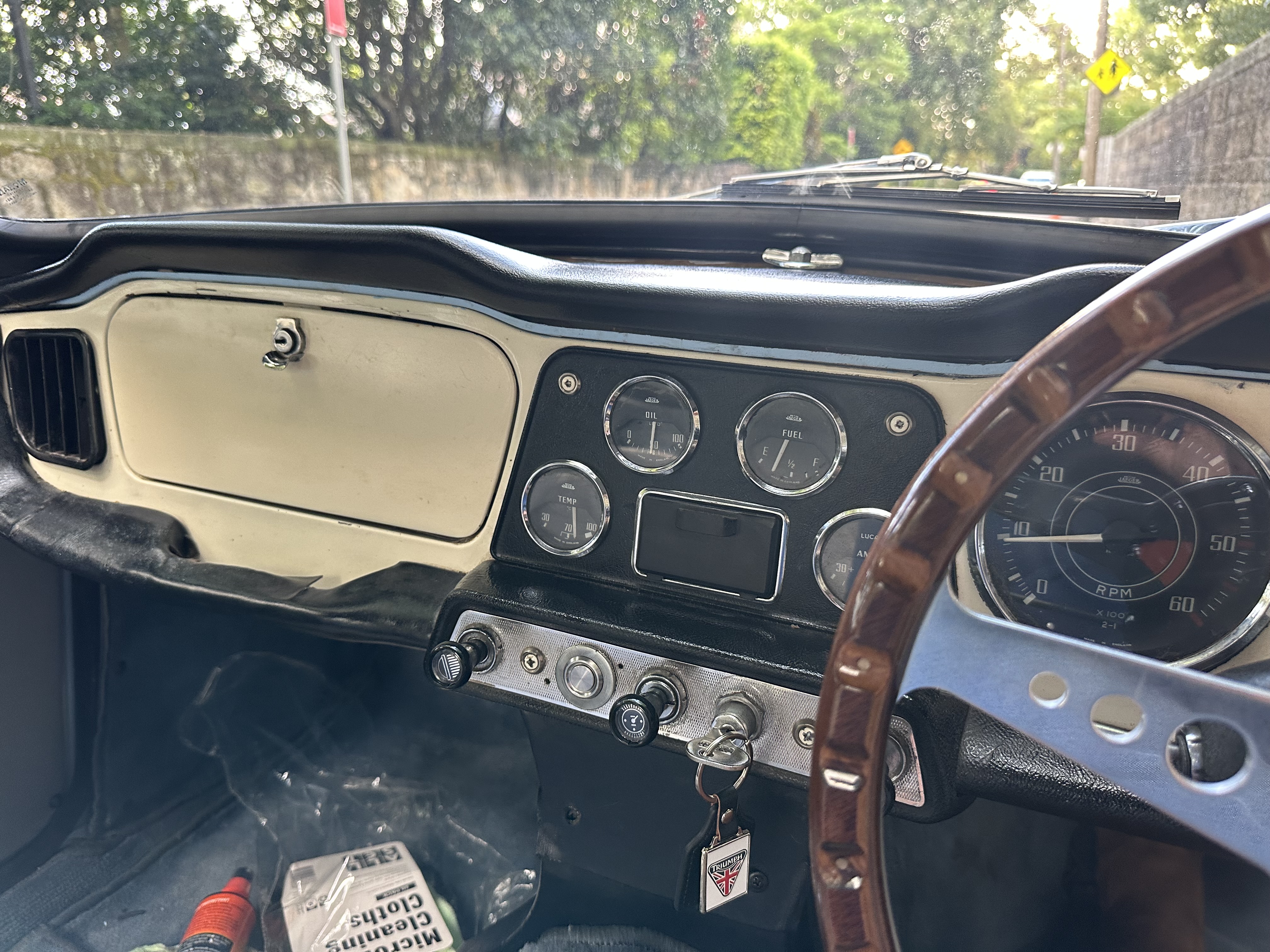 1962 TRIUMPH TR 4 4 SP MANUAL 2D SPORTS