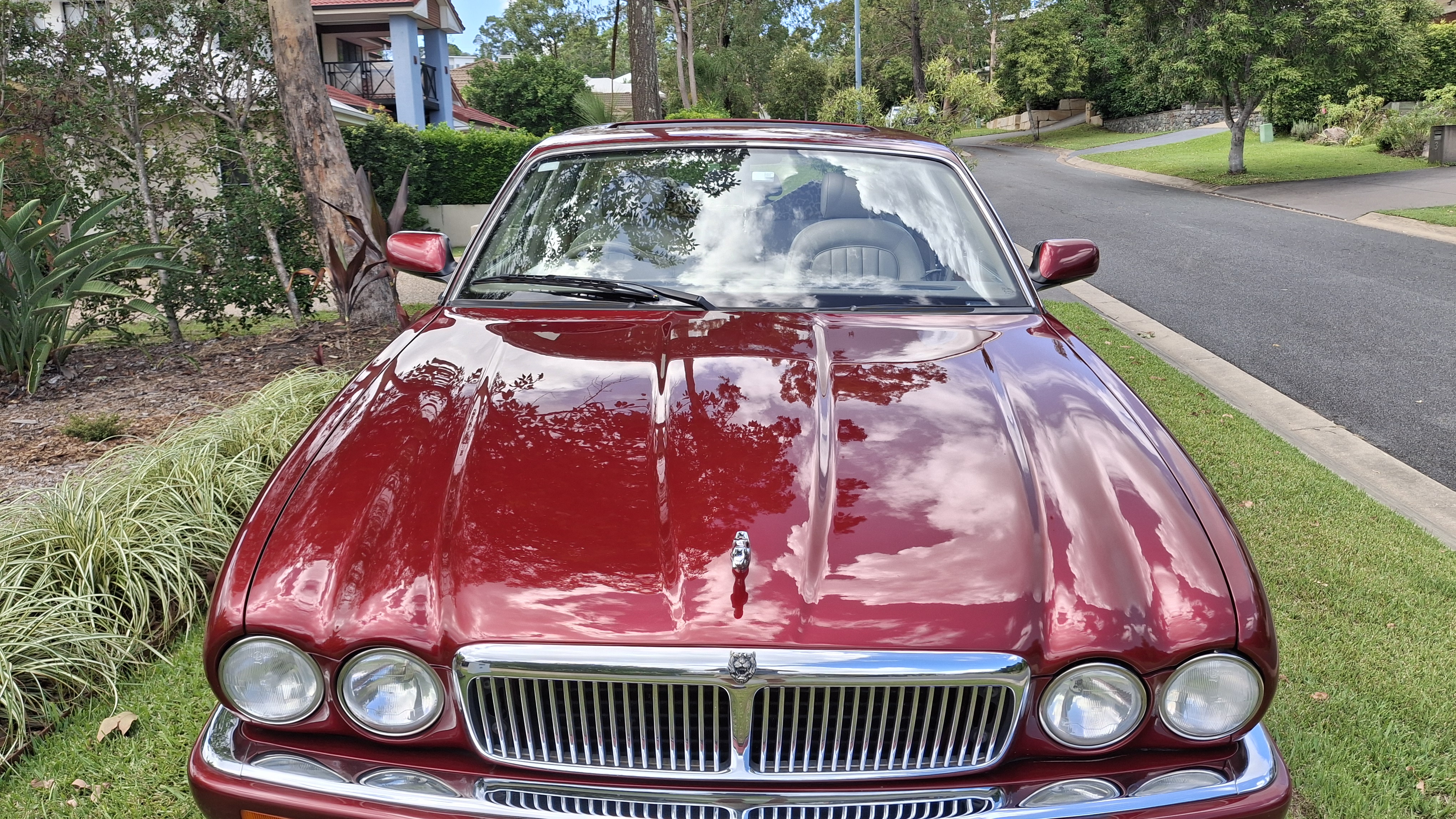 1995 JAGUAR SOVEREIGN 4 SP AUTOMATIC 4D SEDAN
