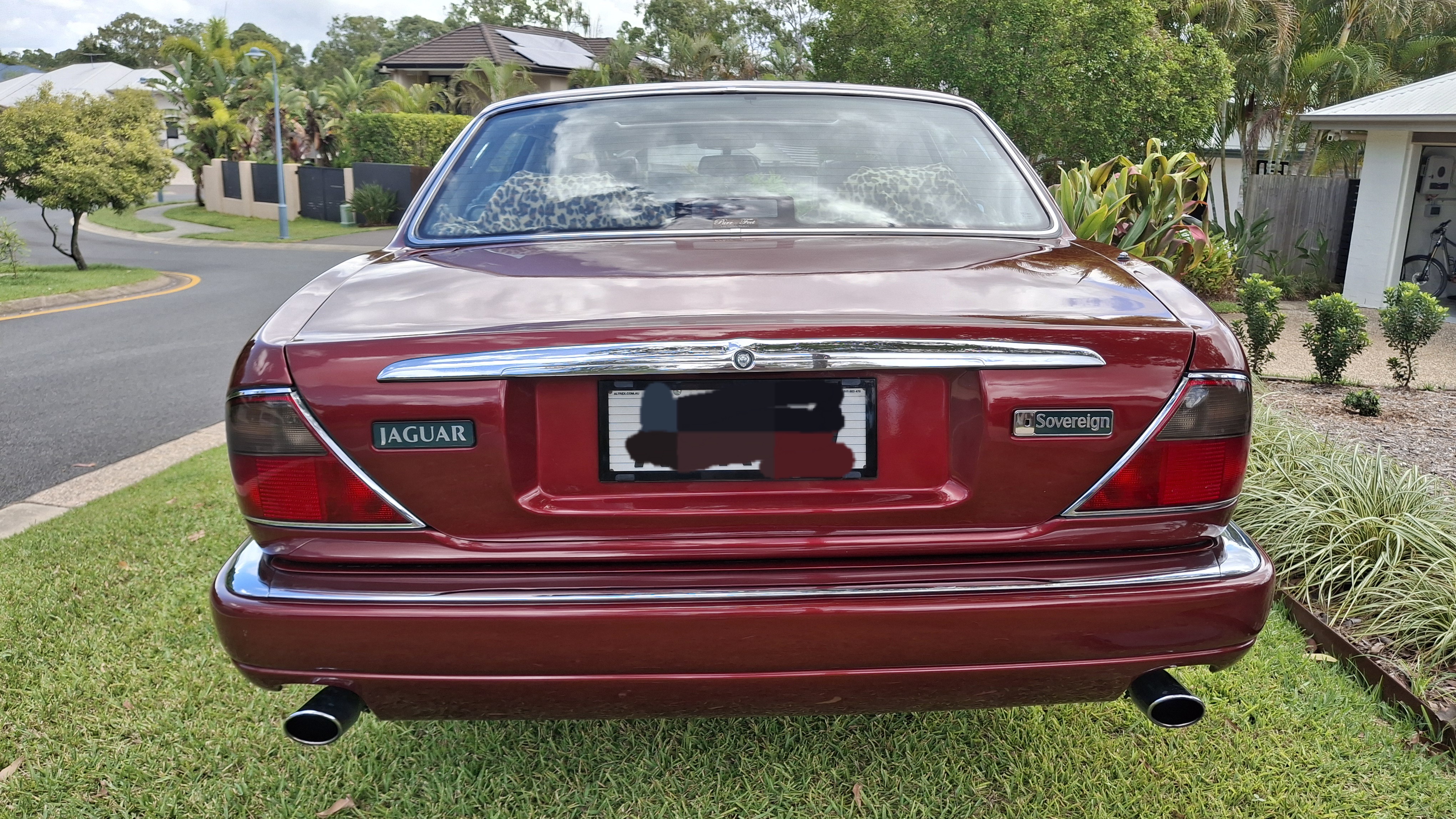 1995 JAGUAR SOVEREIGN 4 SP AUTOMATIC 4D SEDAN