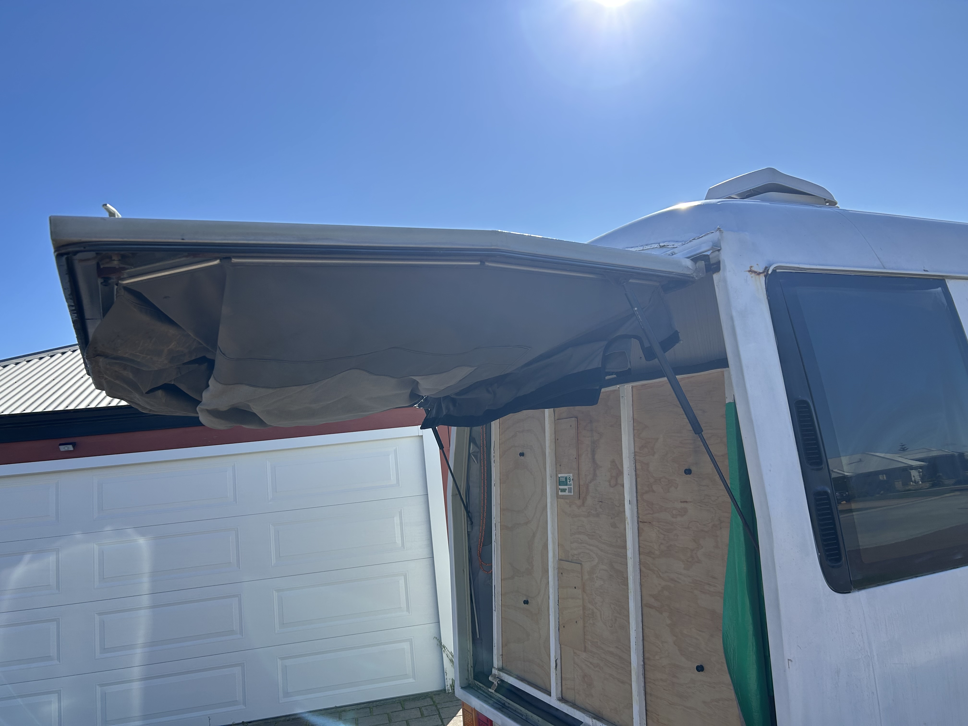 1994 TOYOTA COASTER MANUAL MOTORHOME