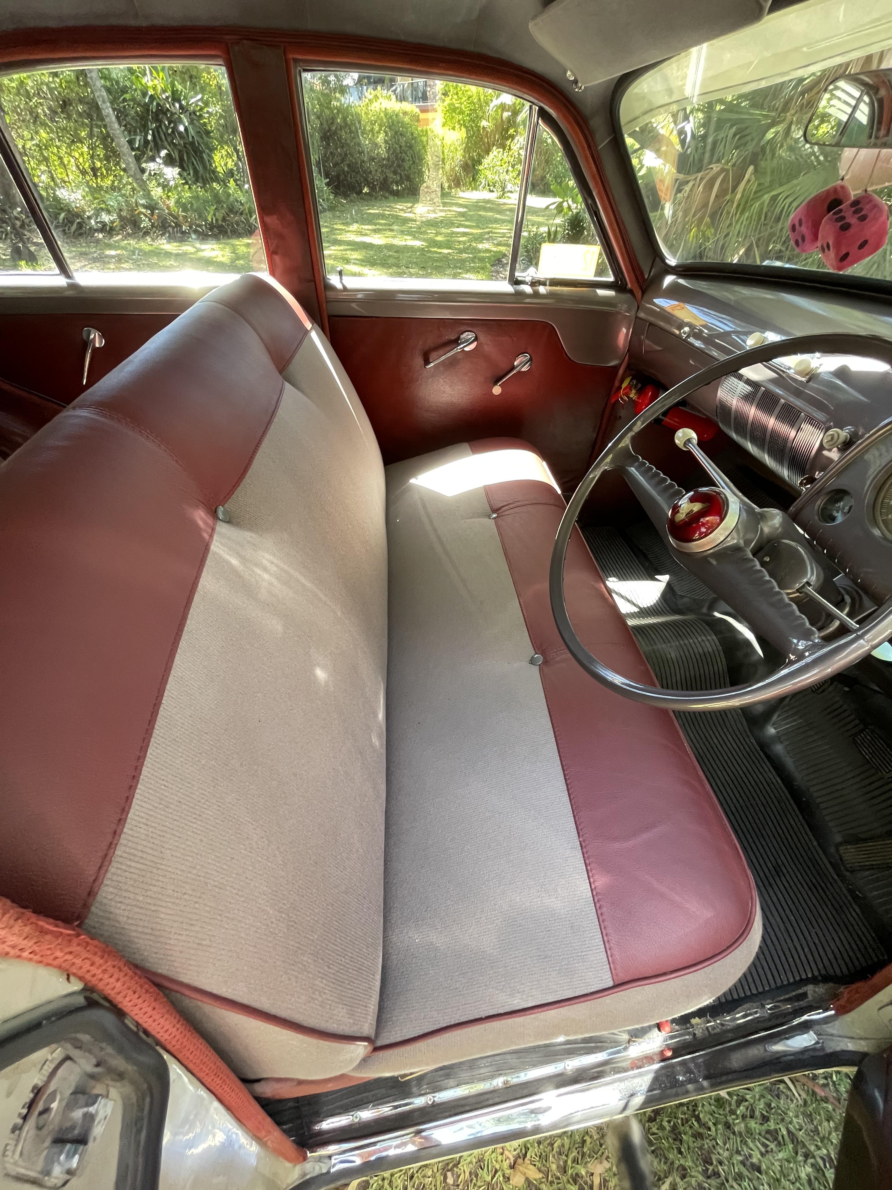 1950 HOLDEN 48-215 FX MANUAL SEDAN