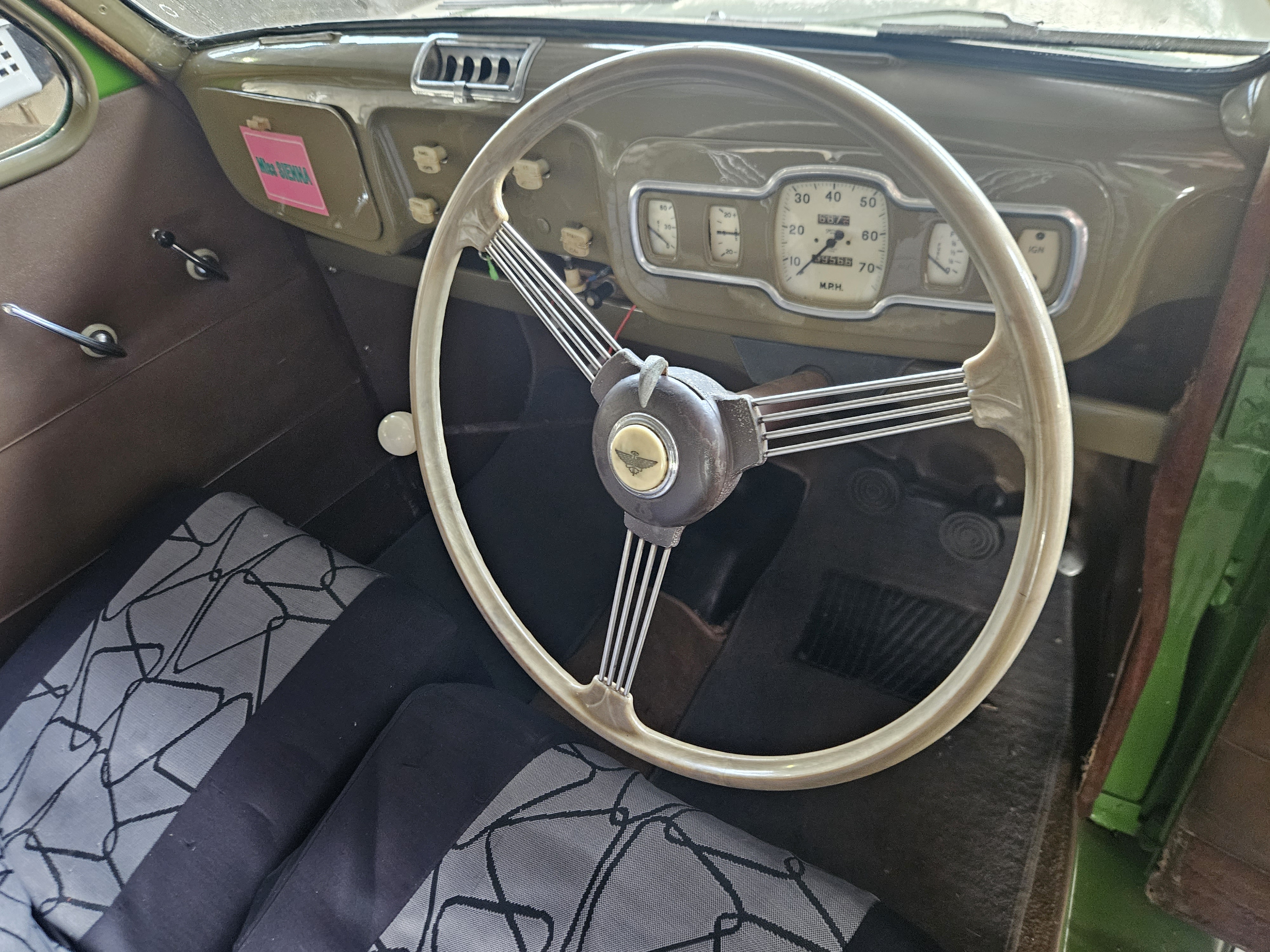 1949 AUSTIN A40 DEVON SEDAN 