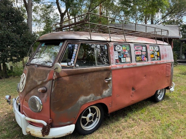 1960 VOLKSWAGEN KOMBI WESTPHALIA SPLIT SCREEN CAMPER
