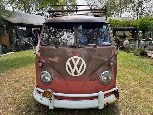 1960 VOLKSWAGEN KOMBI WESTPHALIA SPLIT SCREEN CAMPER