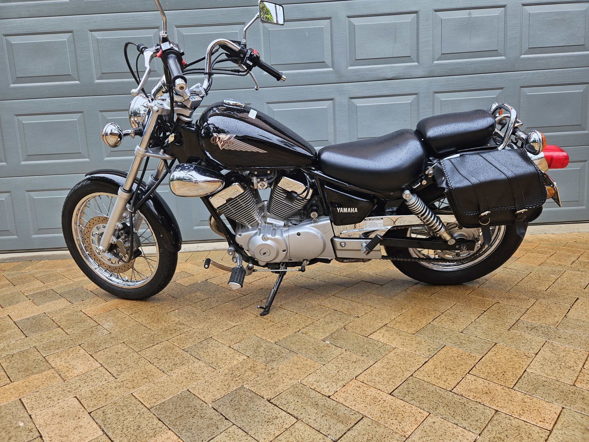 "2004 YAMAHA XV250 (VIRAGO VX250S, VX250R) CRUISER