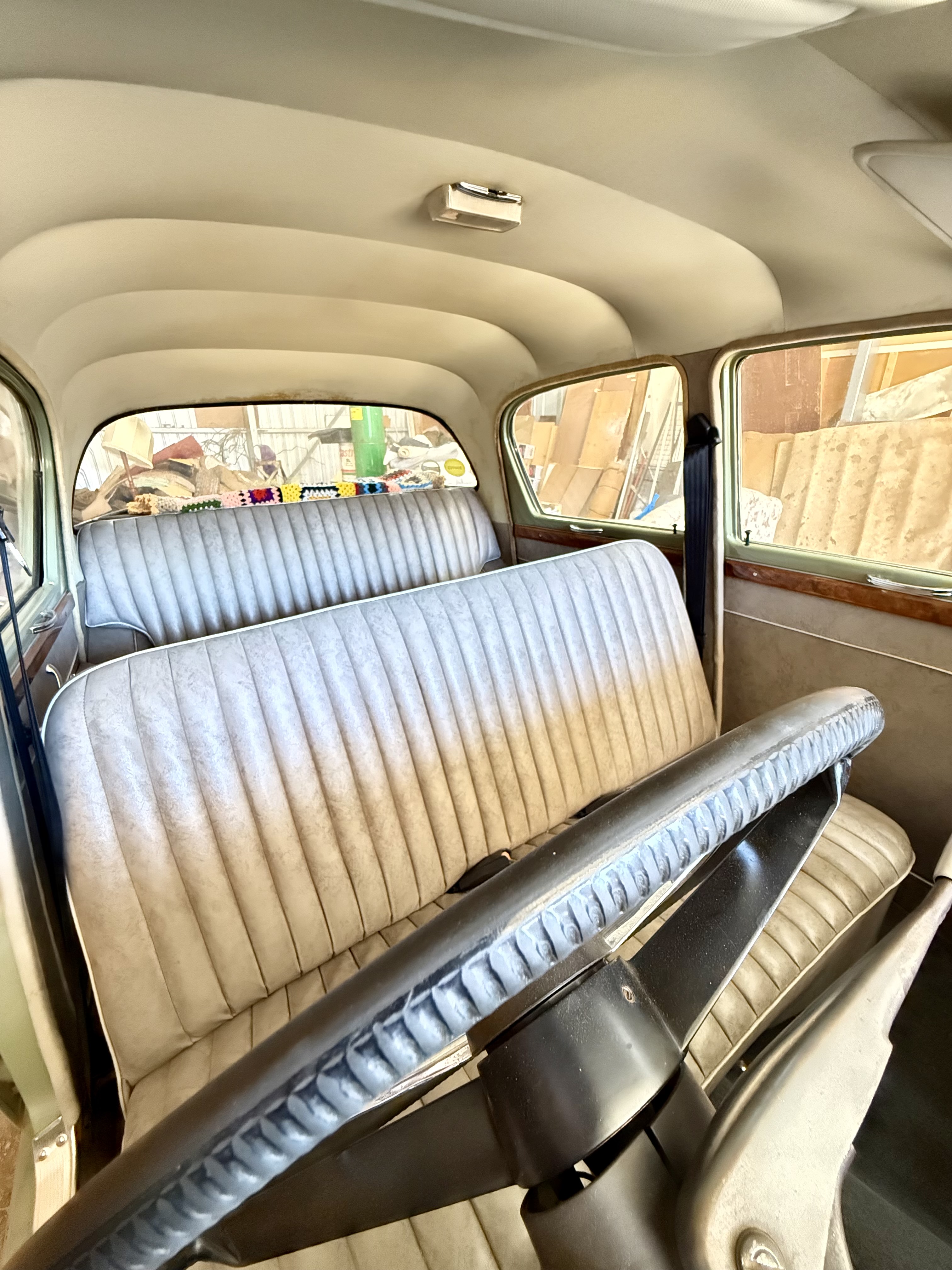 1963 HILLMAN MINX DELUXE 4 SP MANUAL 4D SEDAN
