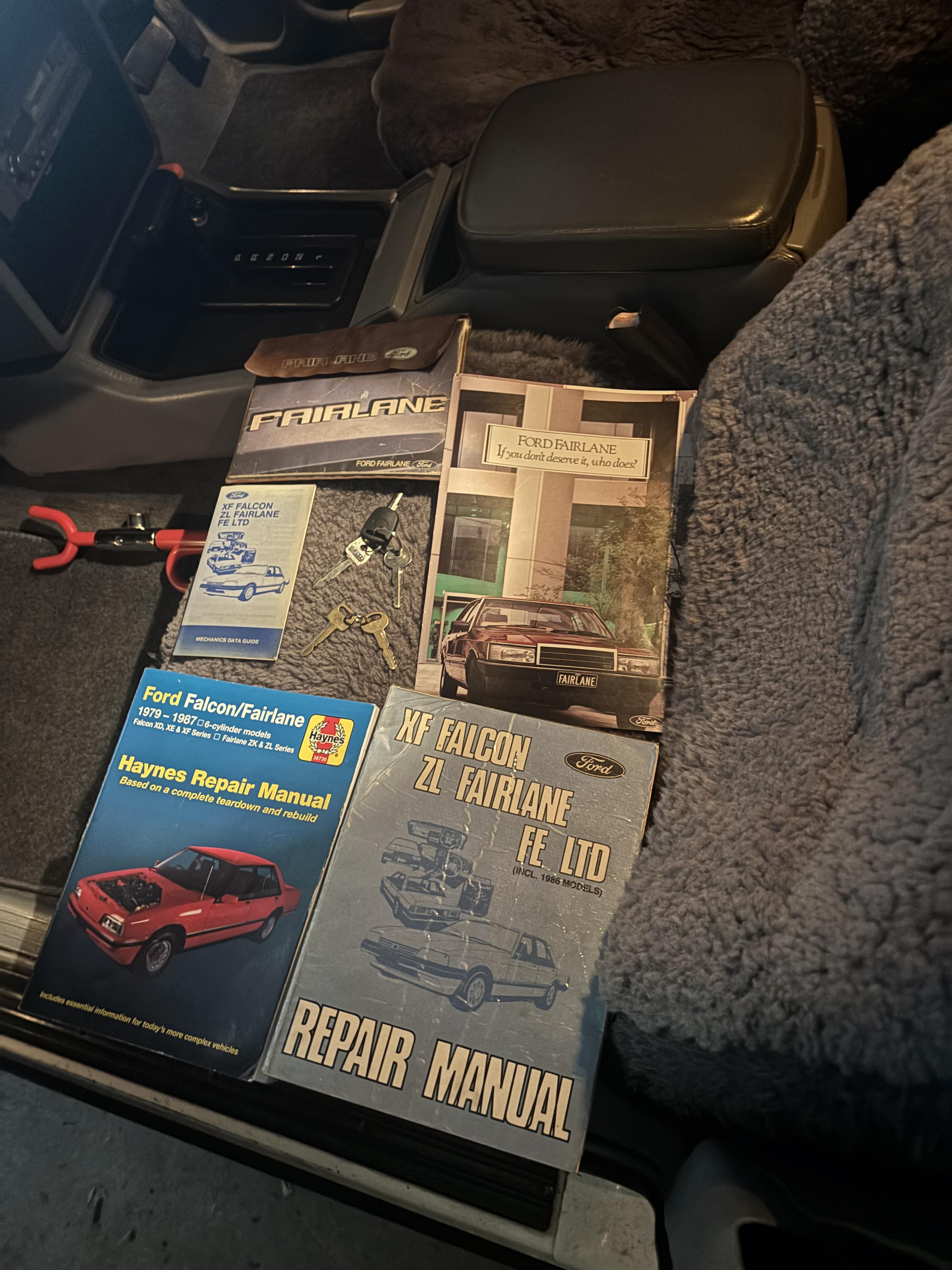 1985 FORD FAIRLANE ZL 3 SP AUTOMATIC 4D SEDAN