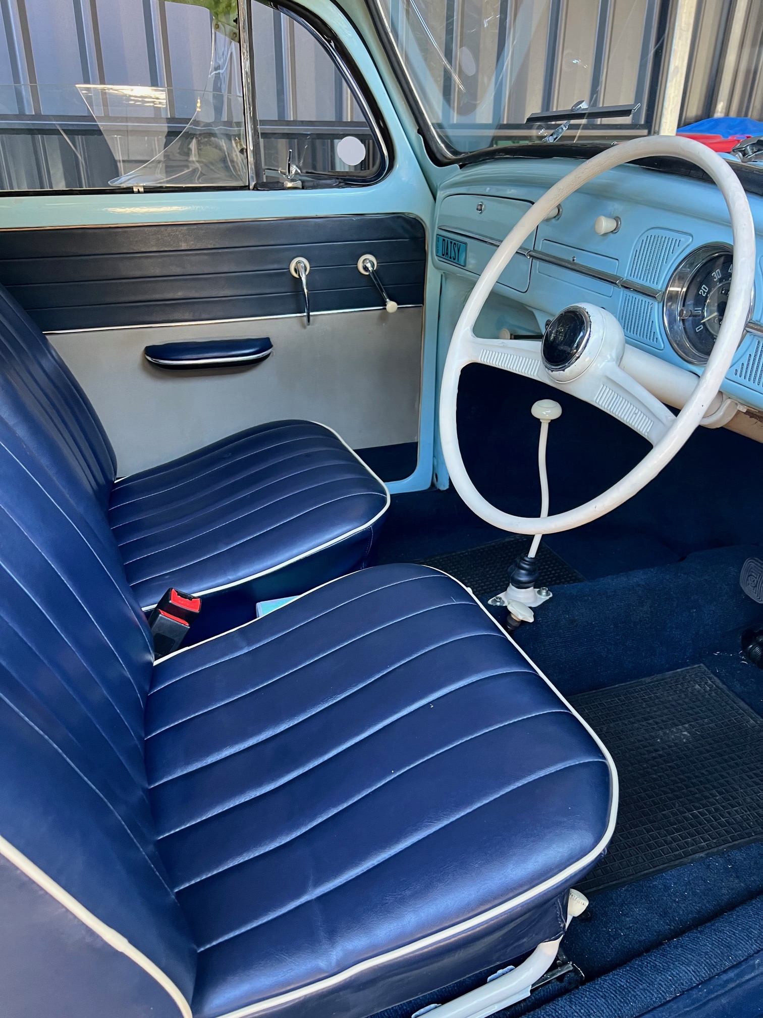 1958 VOLKSWAGEN BEETLE TYPE 1 1200 4 SPD MANUAL SEDAN