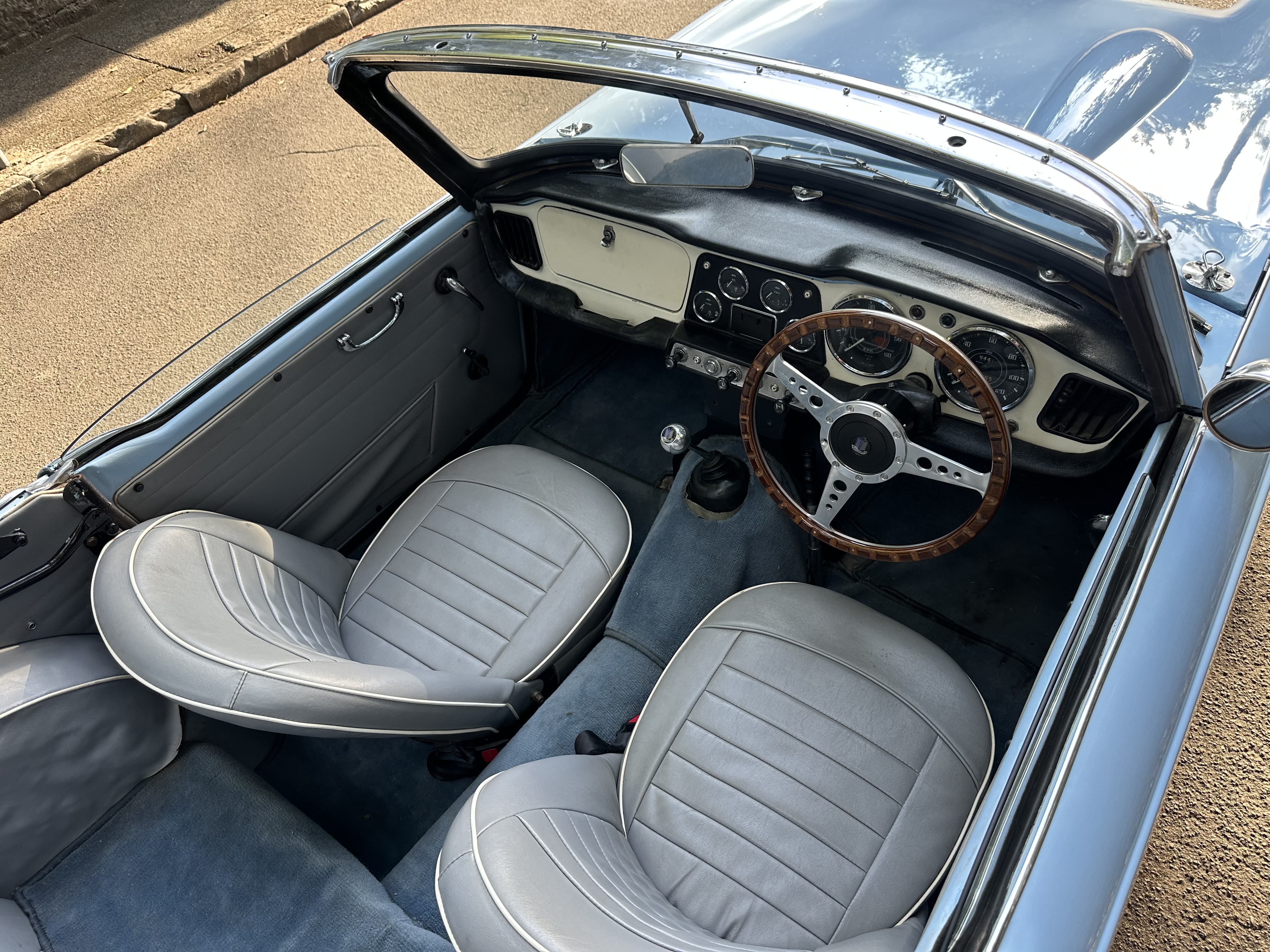 1962 TRIUMPH TR 4 4 SP MANUAL 2D SPORTS