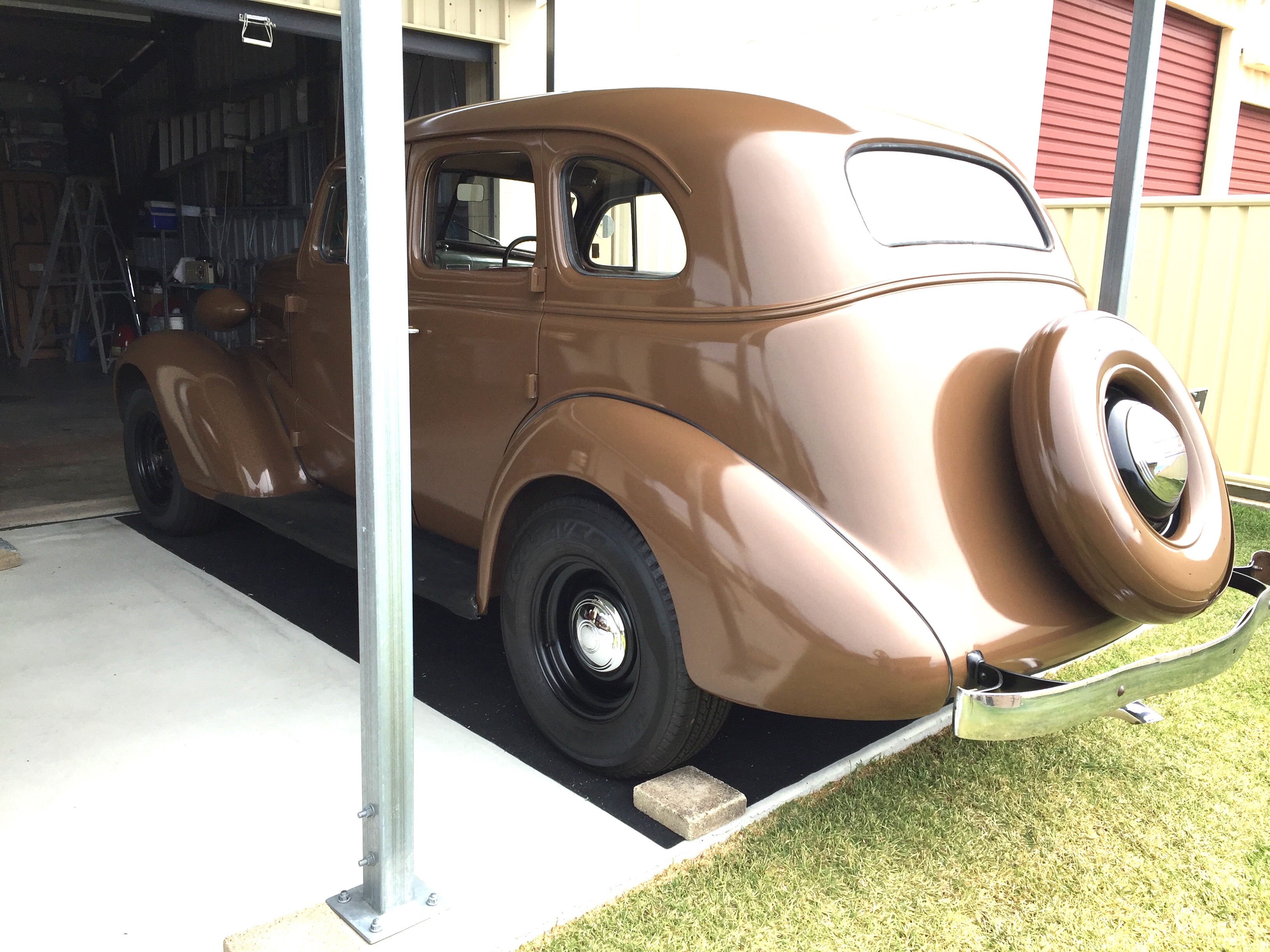 1937 CHEVROLET MASTER SEDAN