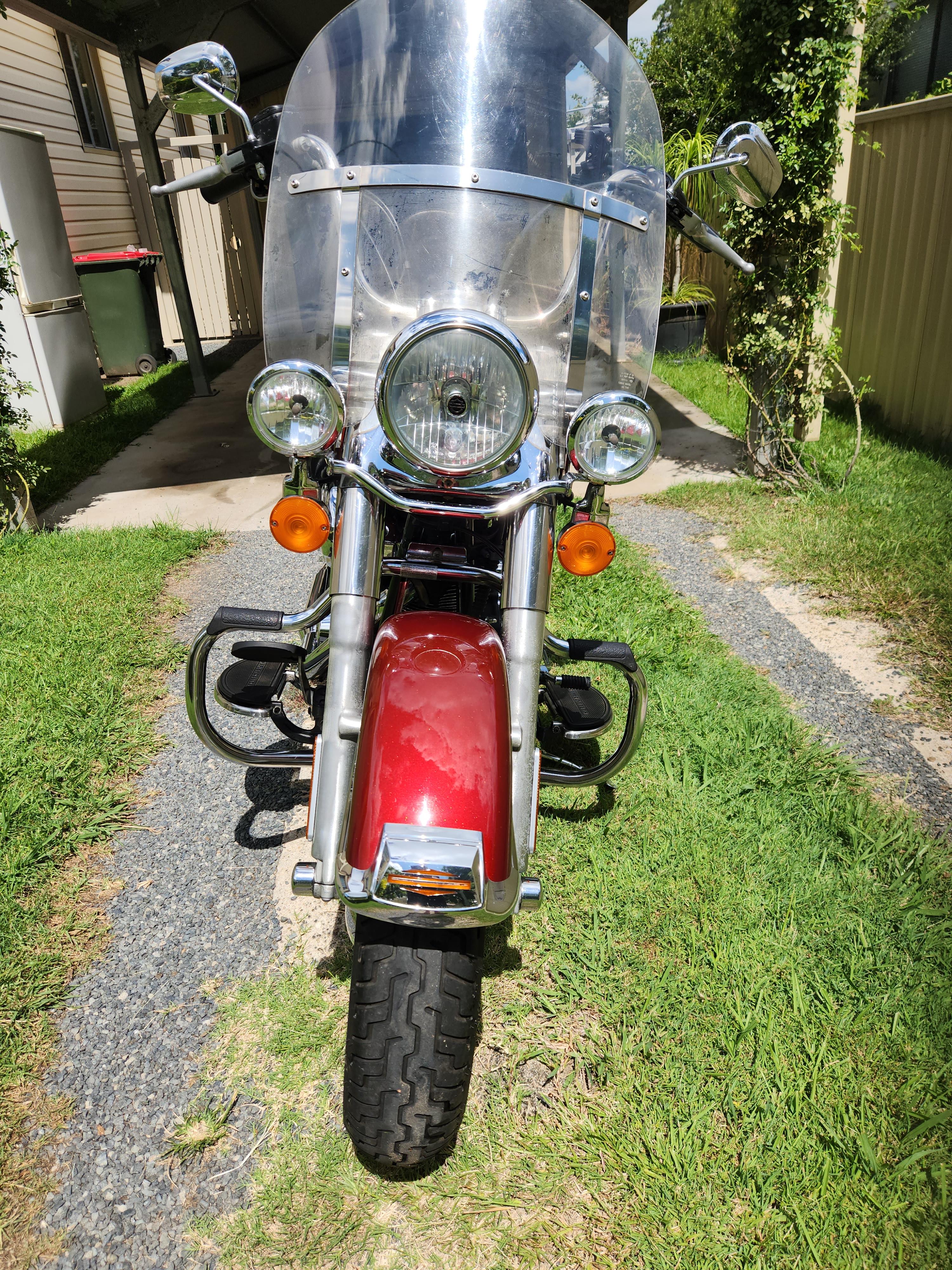 2009 HARLEY-DAVIDSON FLSTC HERITAGE SOFTAIL CLASSIC CRUISER