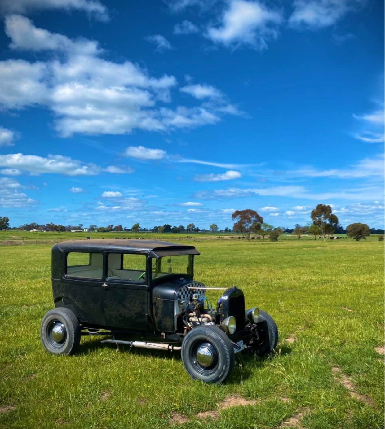 1928 FORD MODEL A TUDOR