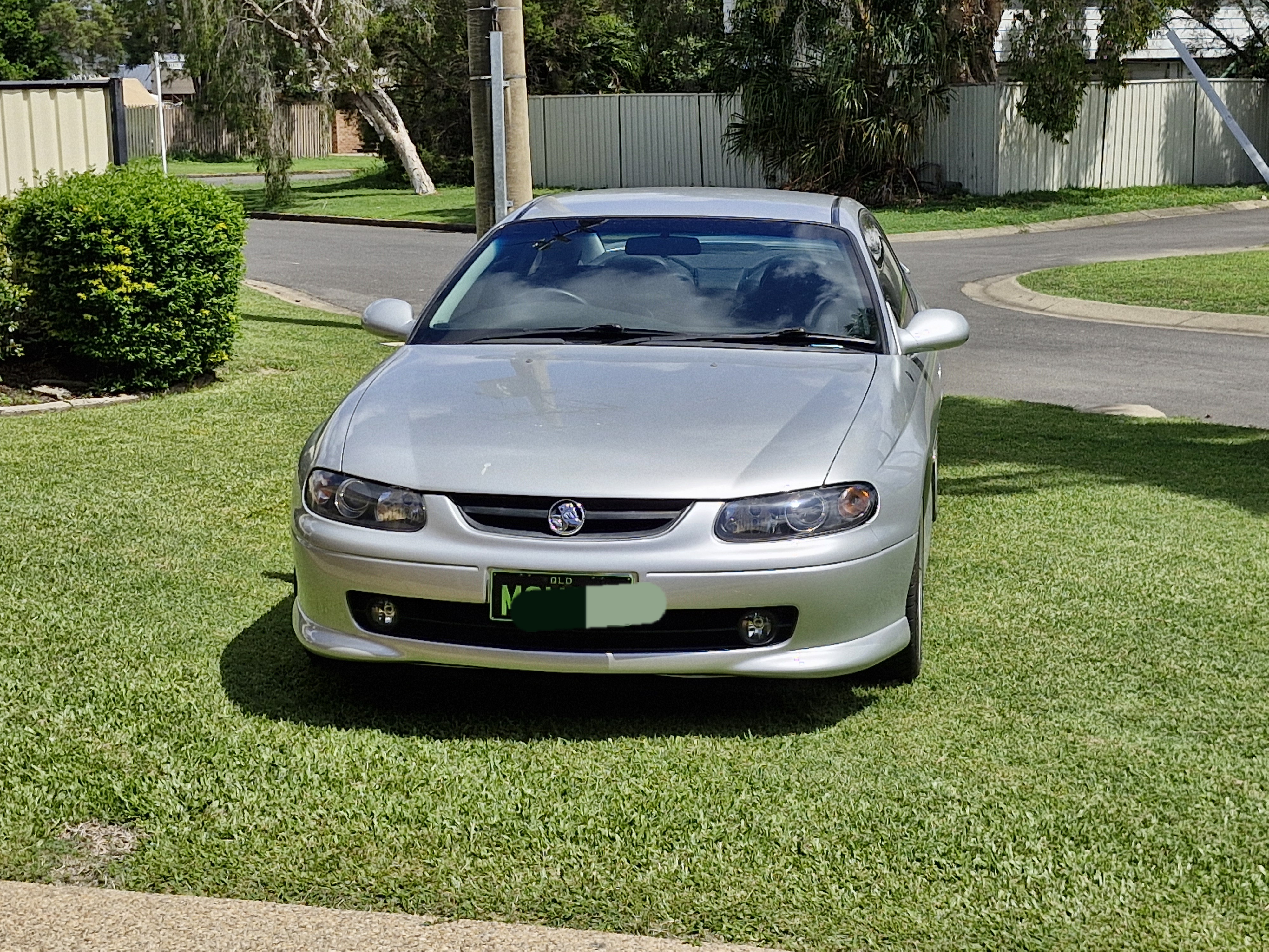 2002 HOLDEN MONARO V2 CV8 4 SP AUTOMATIC 2D COUPE