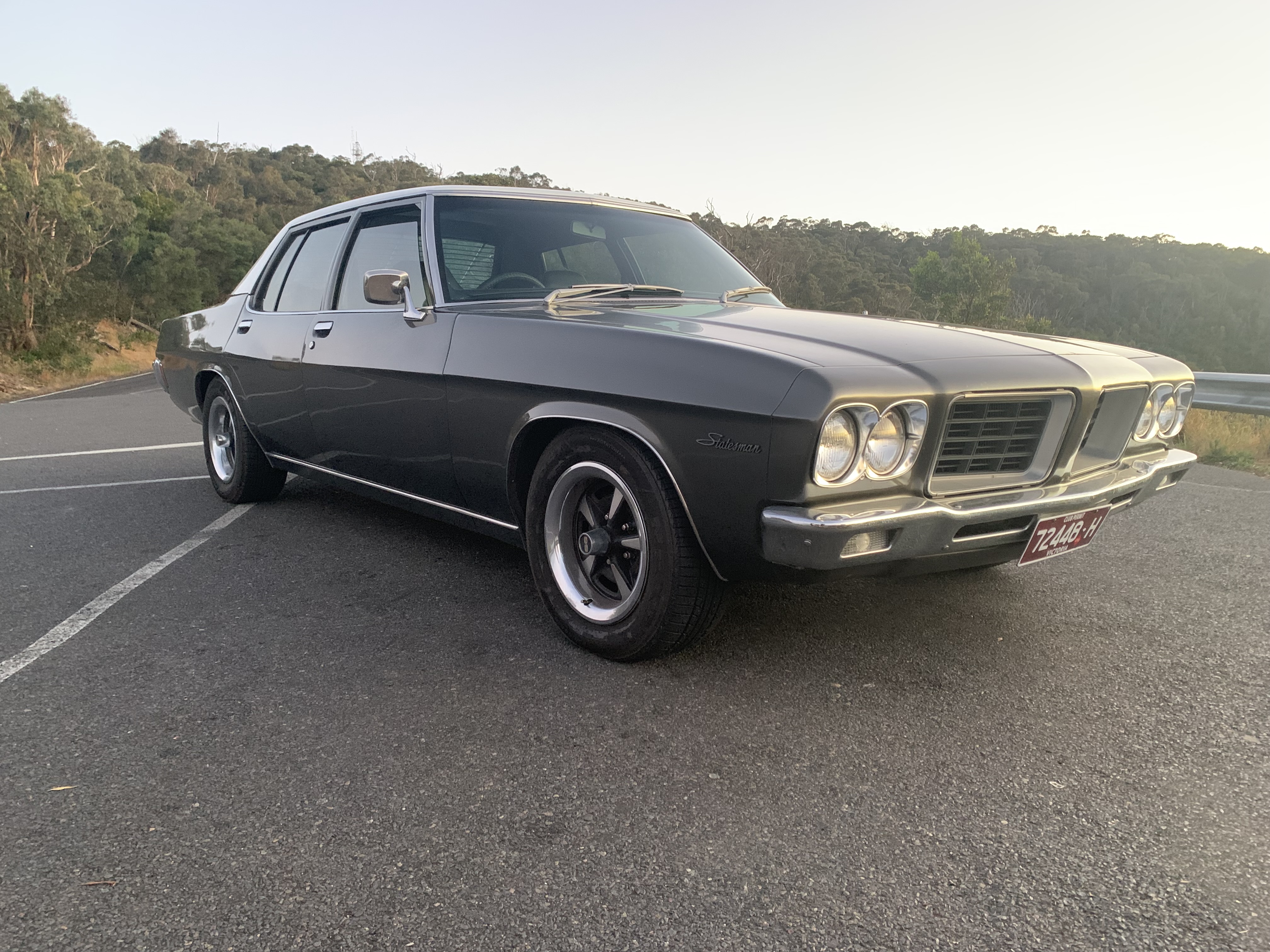 1971 HOLDEN STATESMAN HQ 308 V8 4 SP MANUAL 4D SEDAN