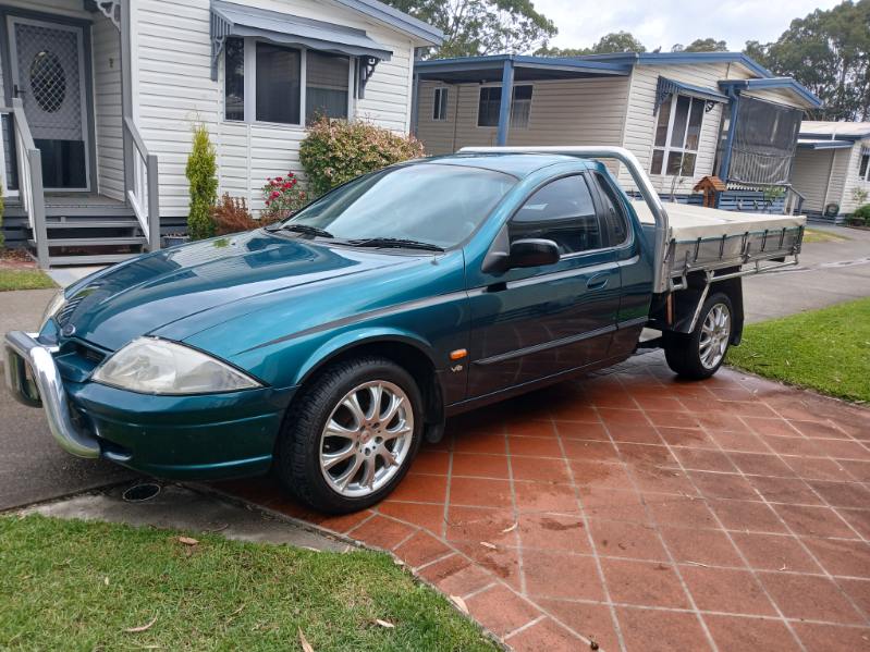 1999 FORD FALCON AU XL 5 SP MANUAL UTILITY