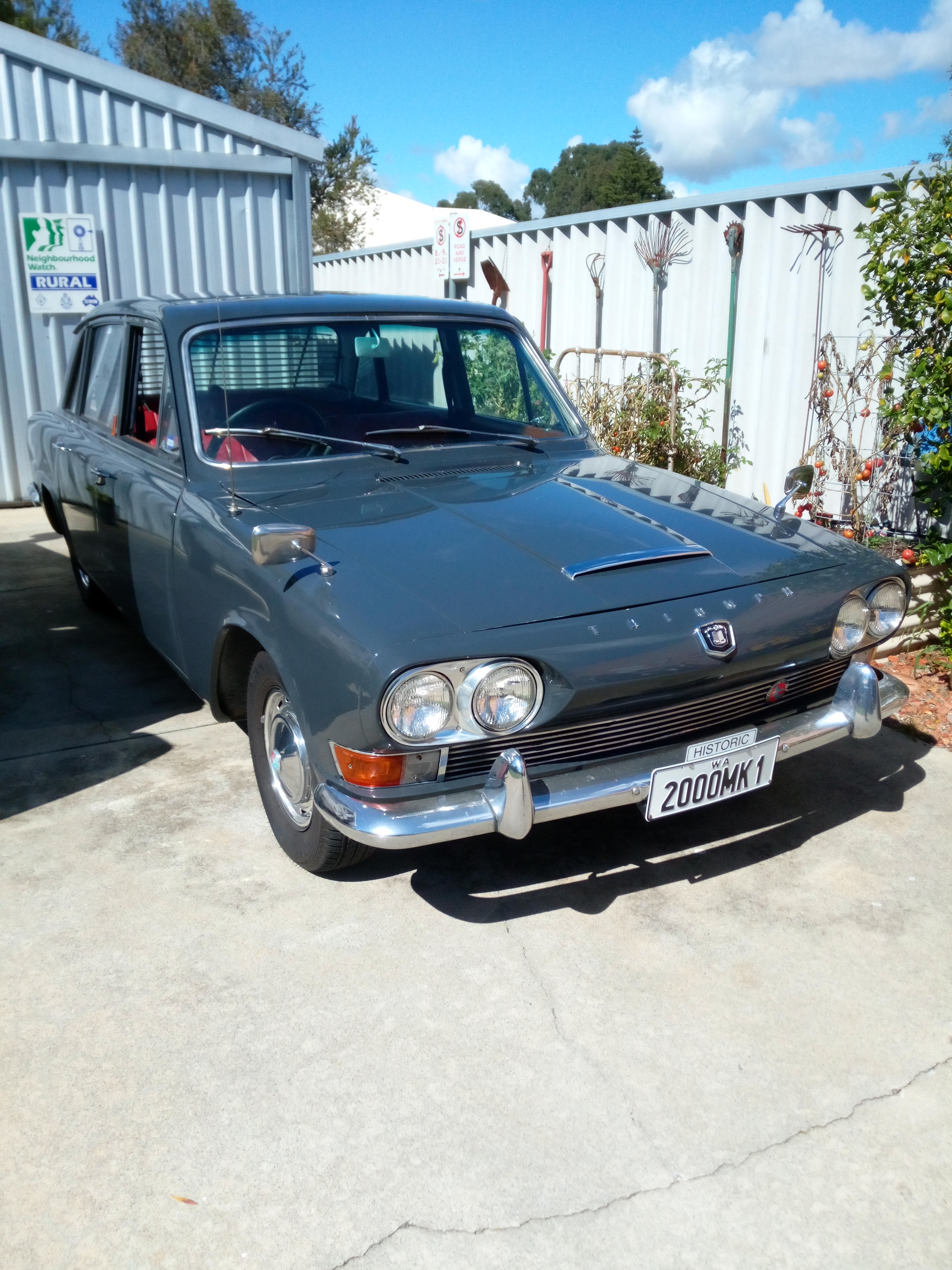 1964 TRIUMPH 2000 MK I 4 SP MANUAL 4D SEDAN
