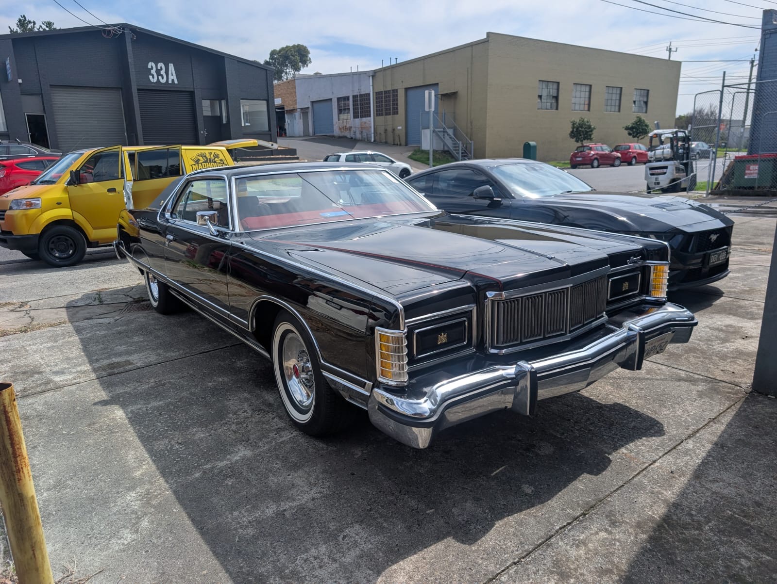 1977 MERCURY GRAND MARQUIS AUTOMATIC 2D COUPE