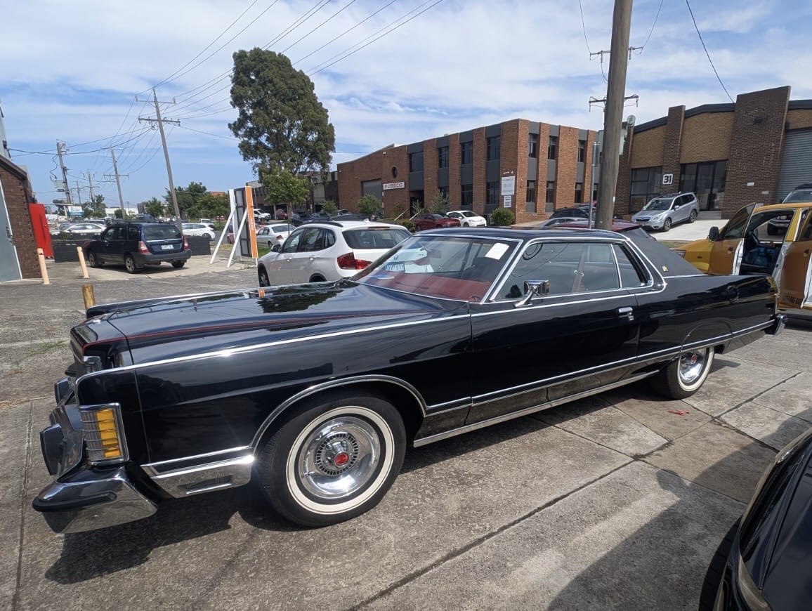 1977 MERCURY GRAND MARQUIS AUTOMATIC 2D COUPE