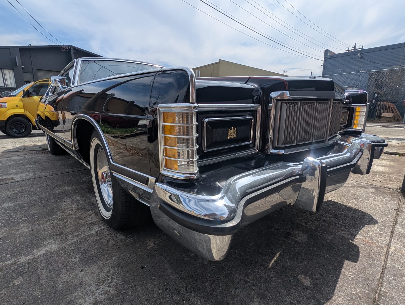 1977 MERCURY GRAND MARQUIS AUTOMATIC 2D COUPE