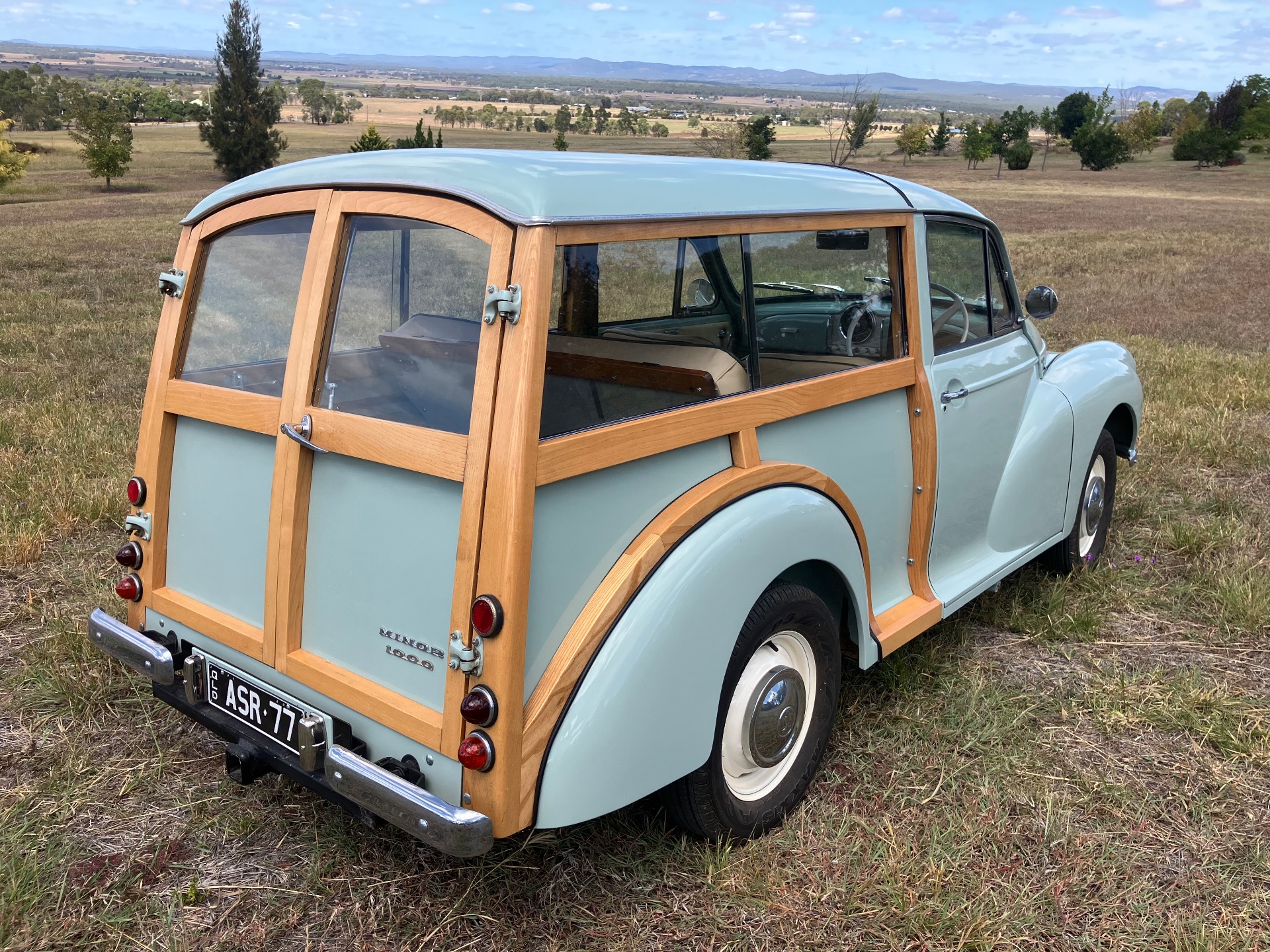 1971 MORRIS MINOR TRAVELLER WAGON