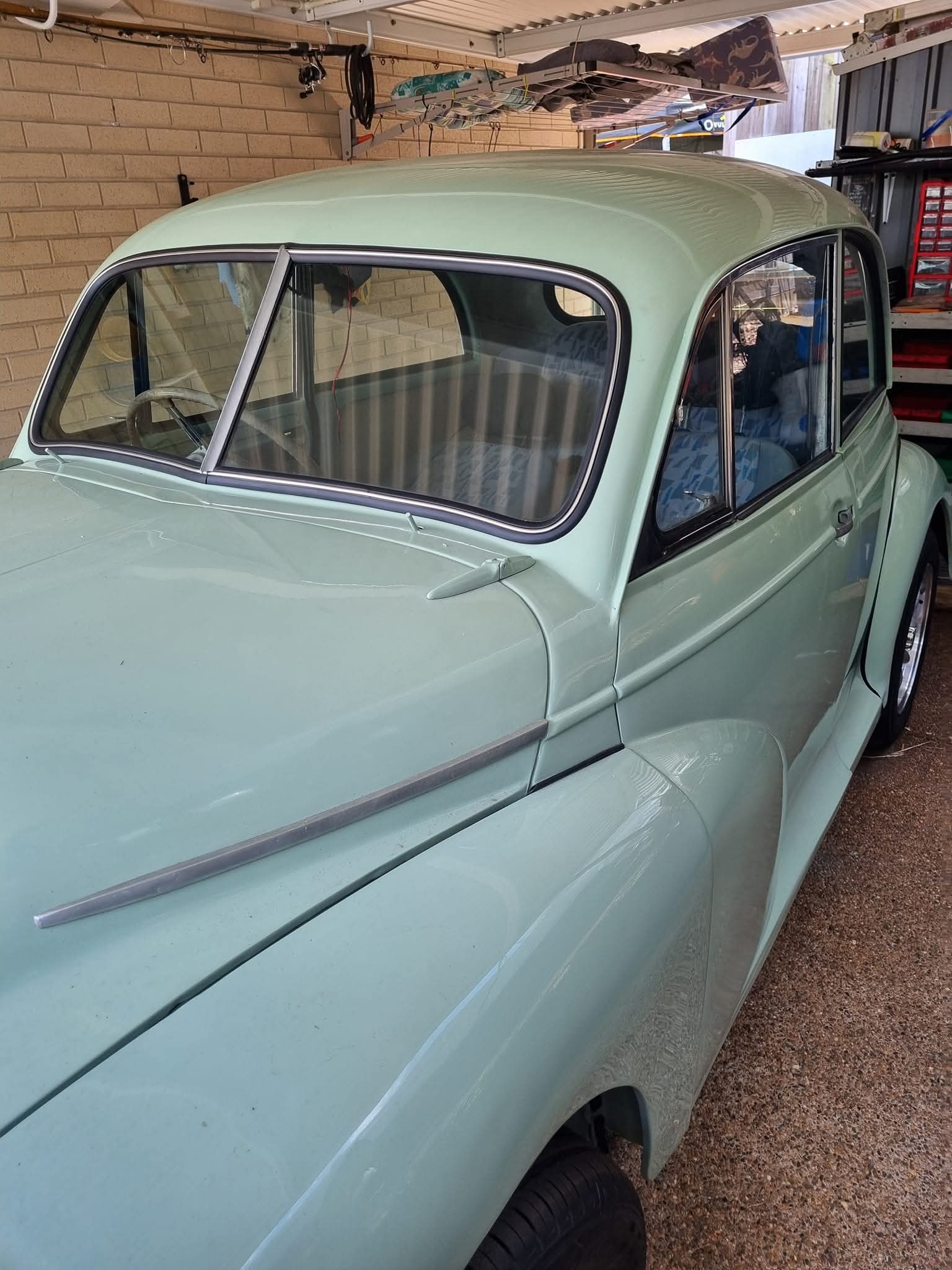 1949 MORRIS MINOR LOWLIGHT MANUAL 2D SEDAN 