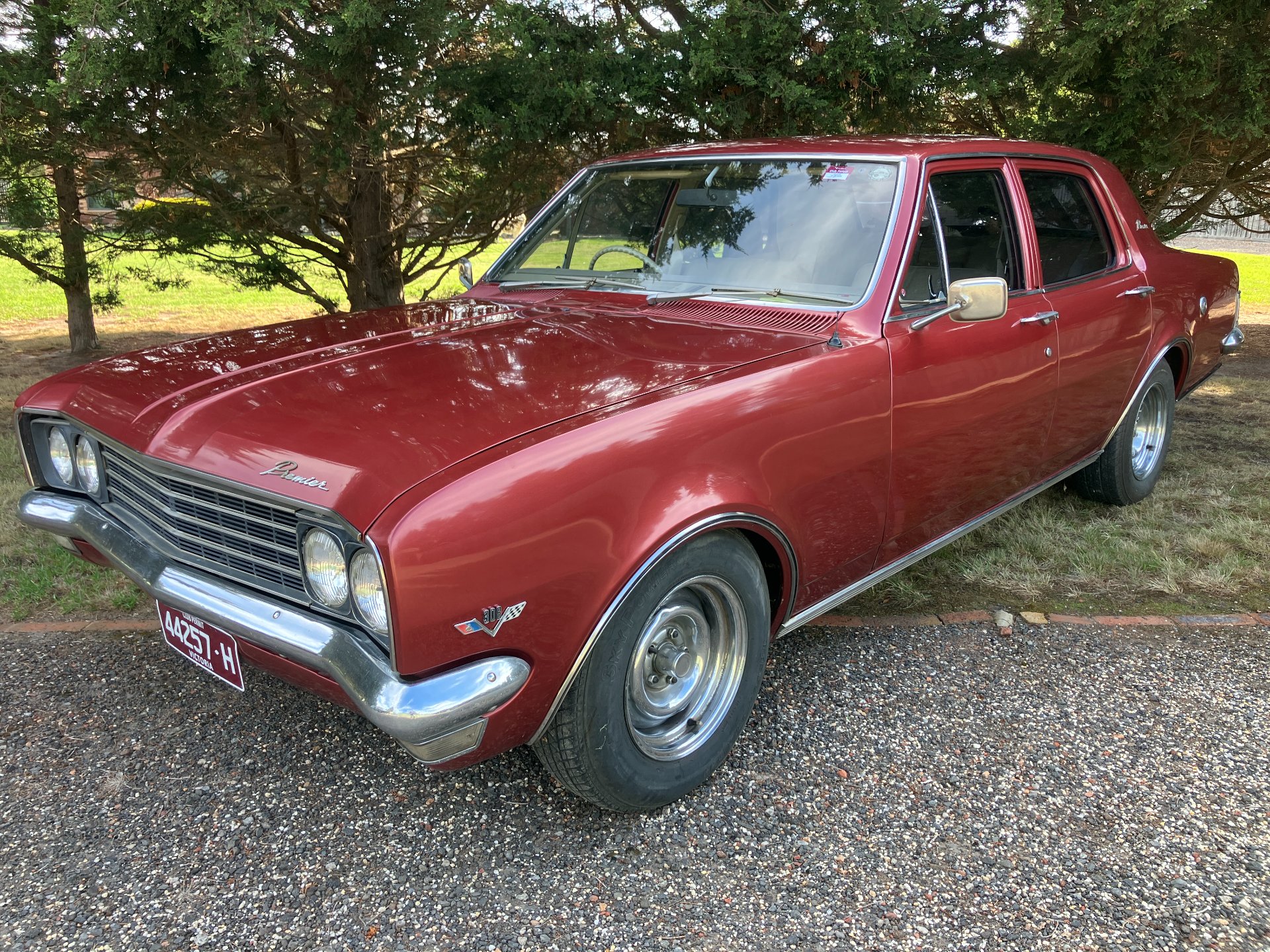 1971 HOLDEN PREMIER HG 3 SP AUTOMATIC 4D SEDAN 