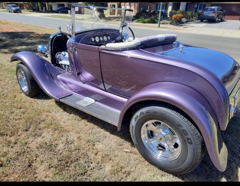 1928 FORD MODEL A MANUAL HOT ROD