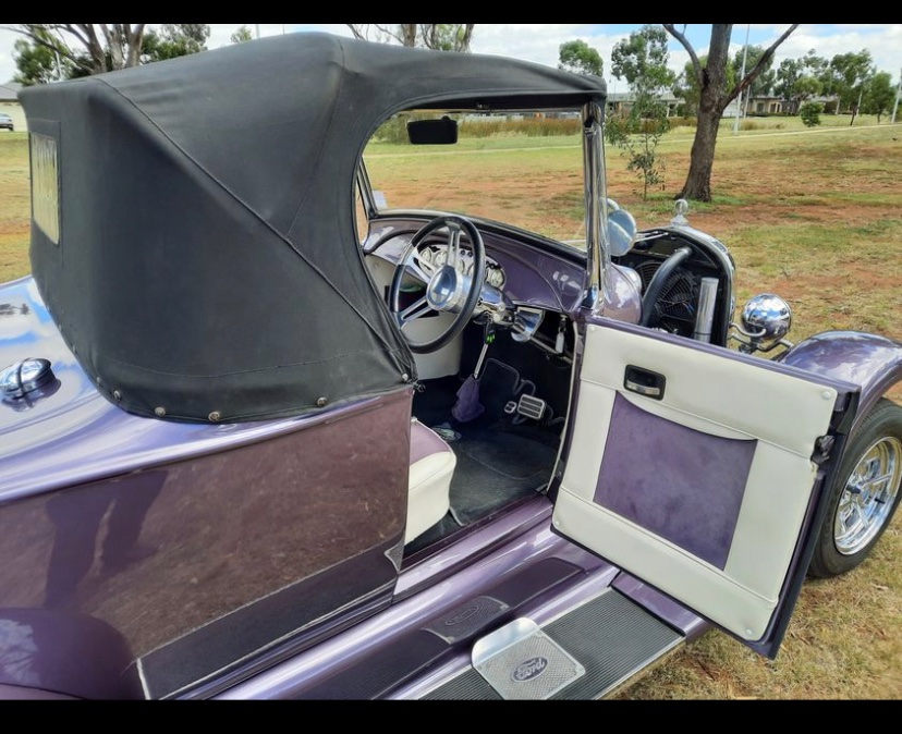 1928 FORD MODEL A MANUAL HOT ROD