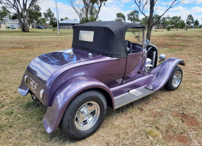 1928 FORD MODEL A MANUAL HOT ROD