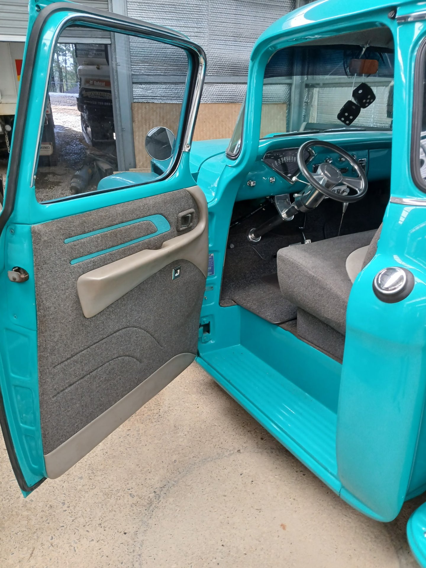 1959 CHEVROLET APACHE 2D UTILITY 