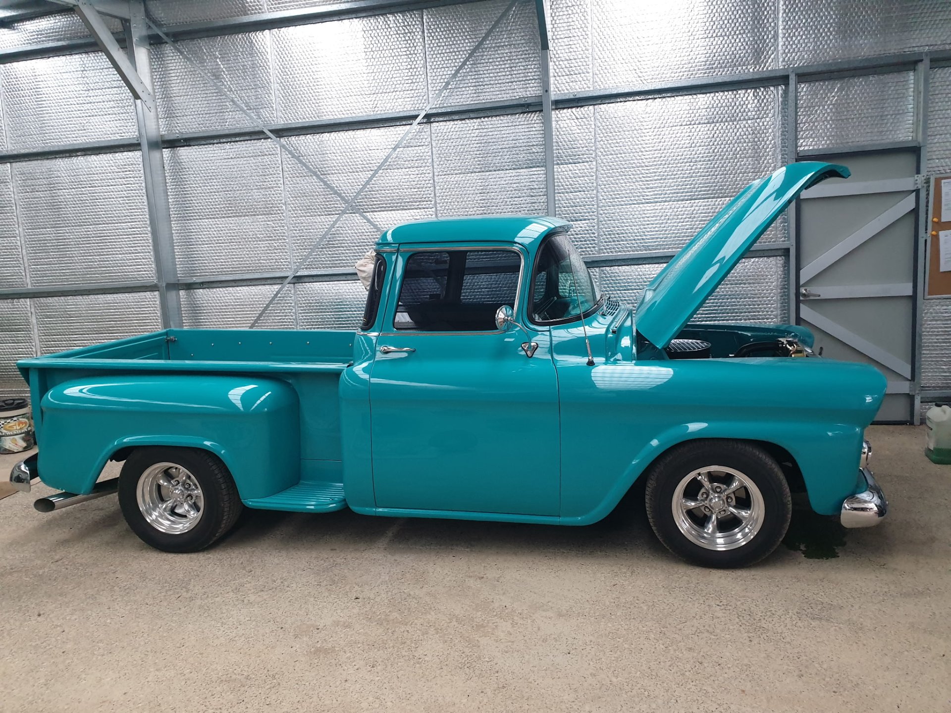 1959 CHEVROLET APACHE 2D UTILITY 