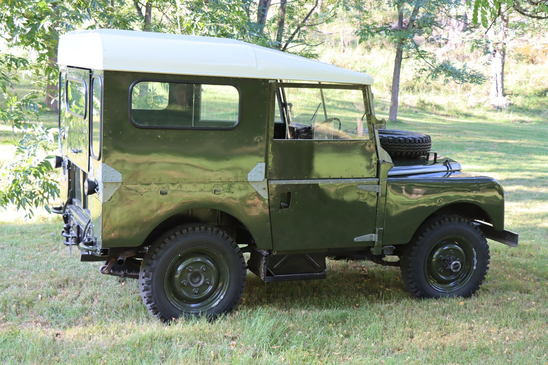 1951 LAND ROVER SERIES I 80" 2D WAGON 