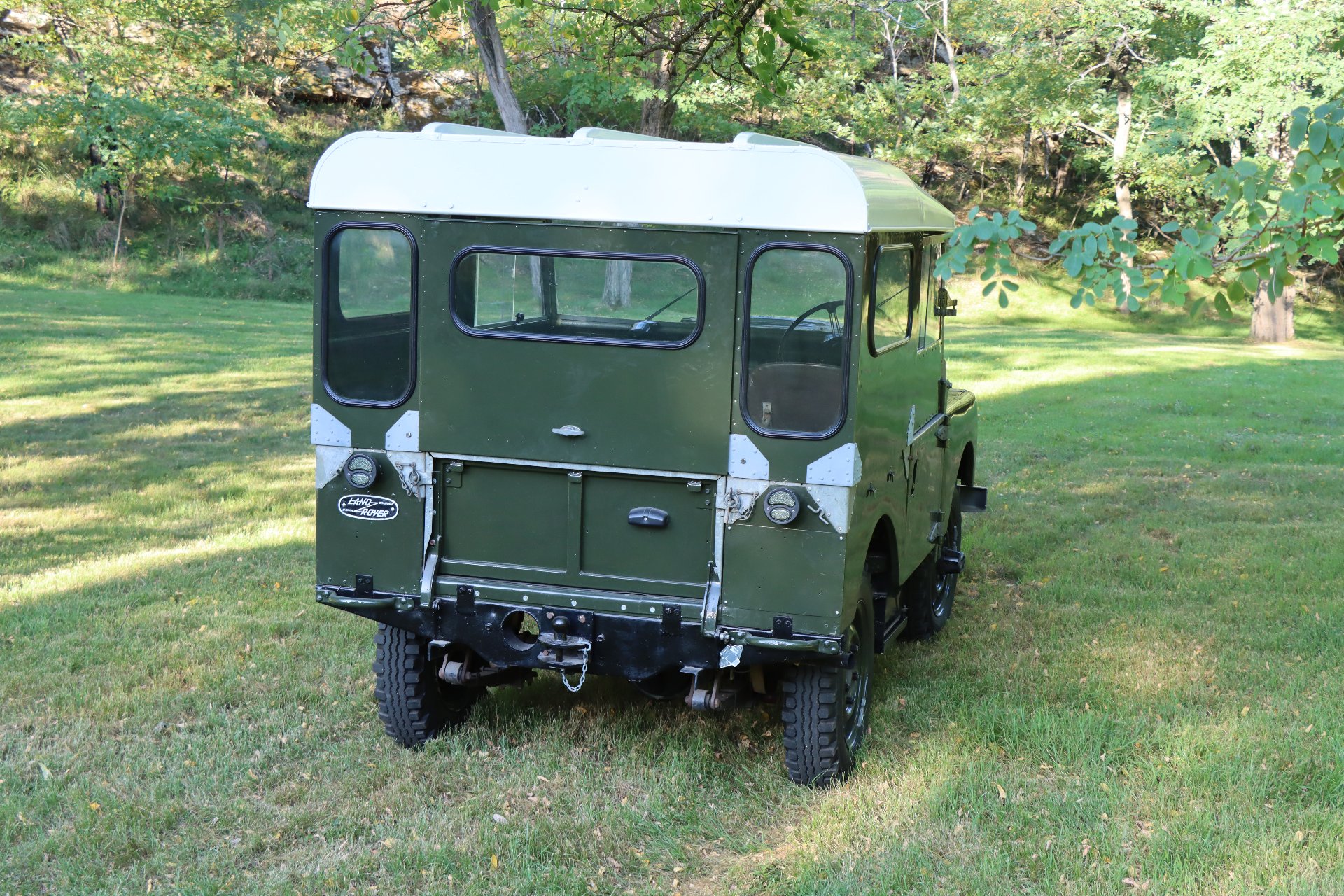 1951 LAND ROVER SERIES I 80" 2D WAGON 