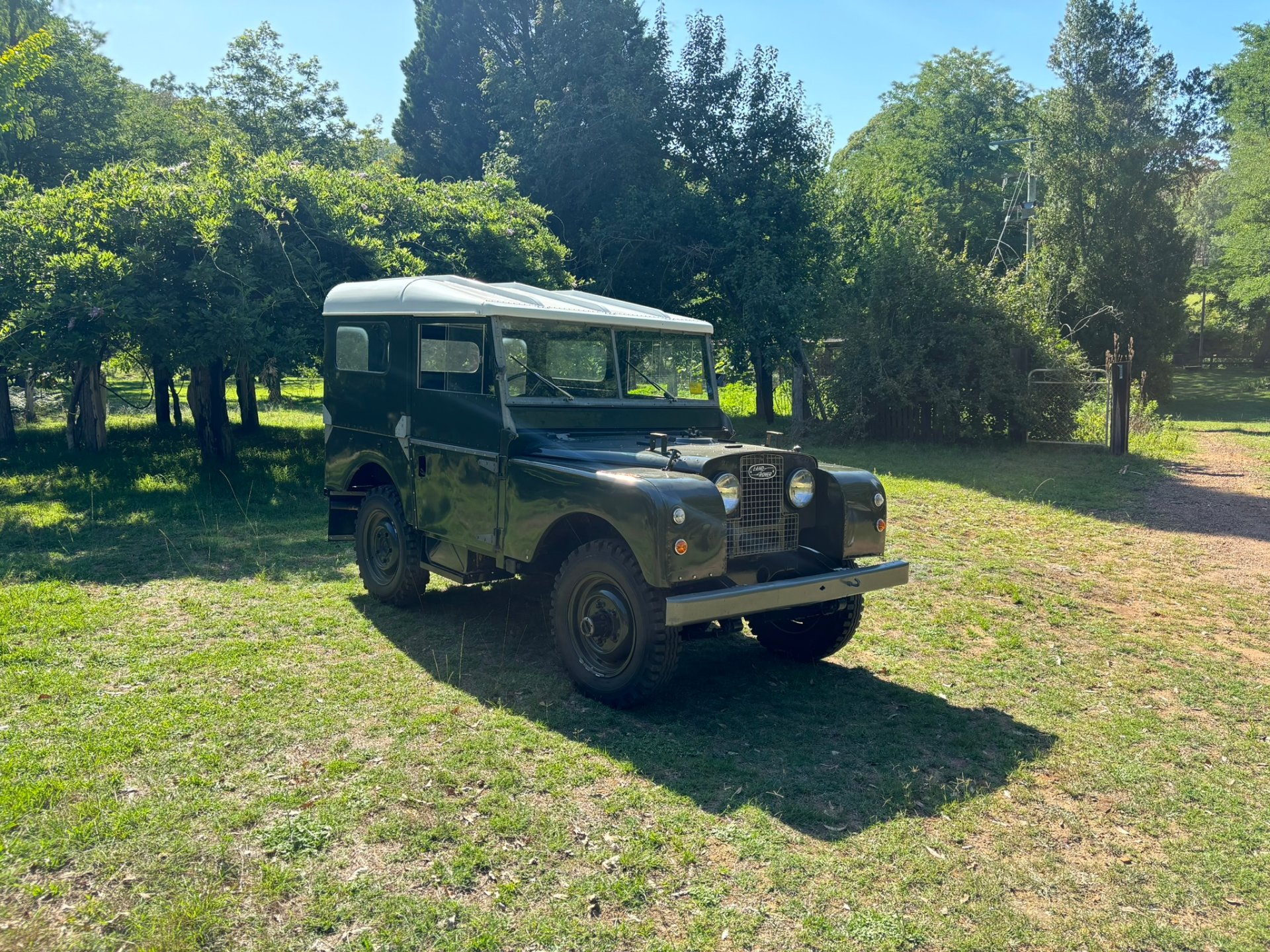 1951 LAND ROVER SERIES I 80" 2D WAGON 