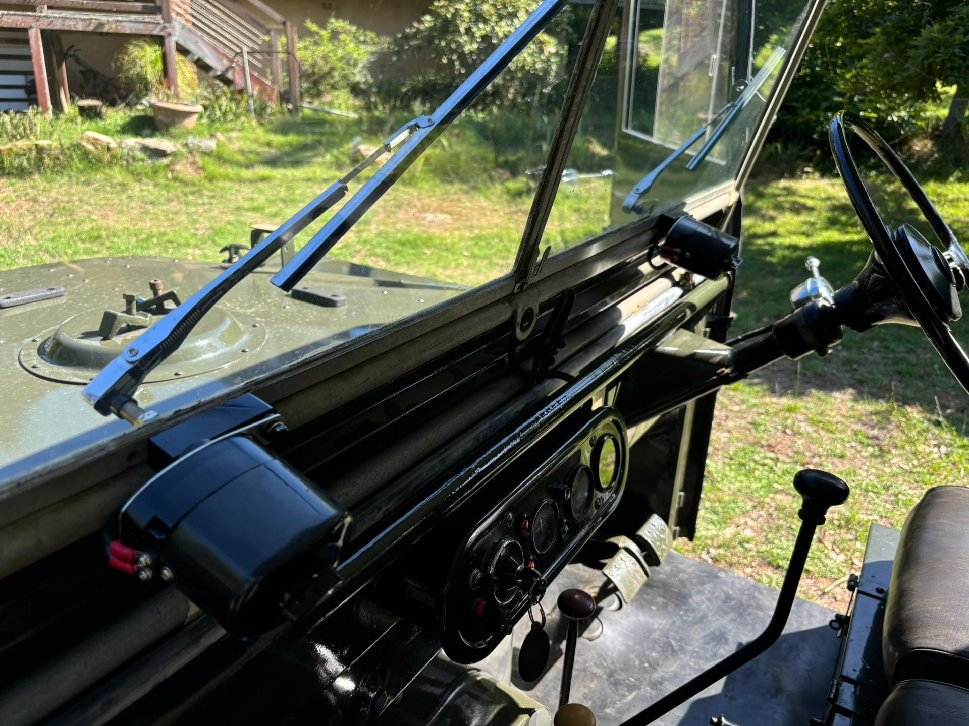 1951 LAND ROVER SERIES I 80" 2D WAGON 
