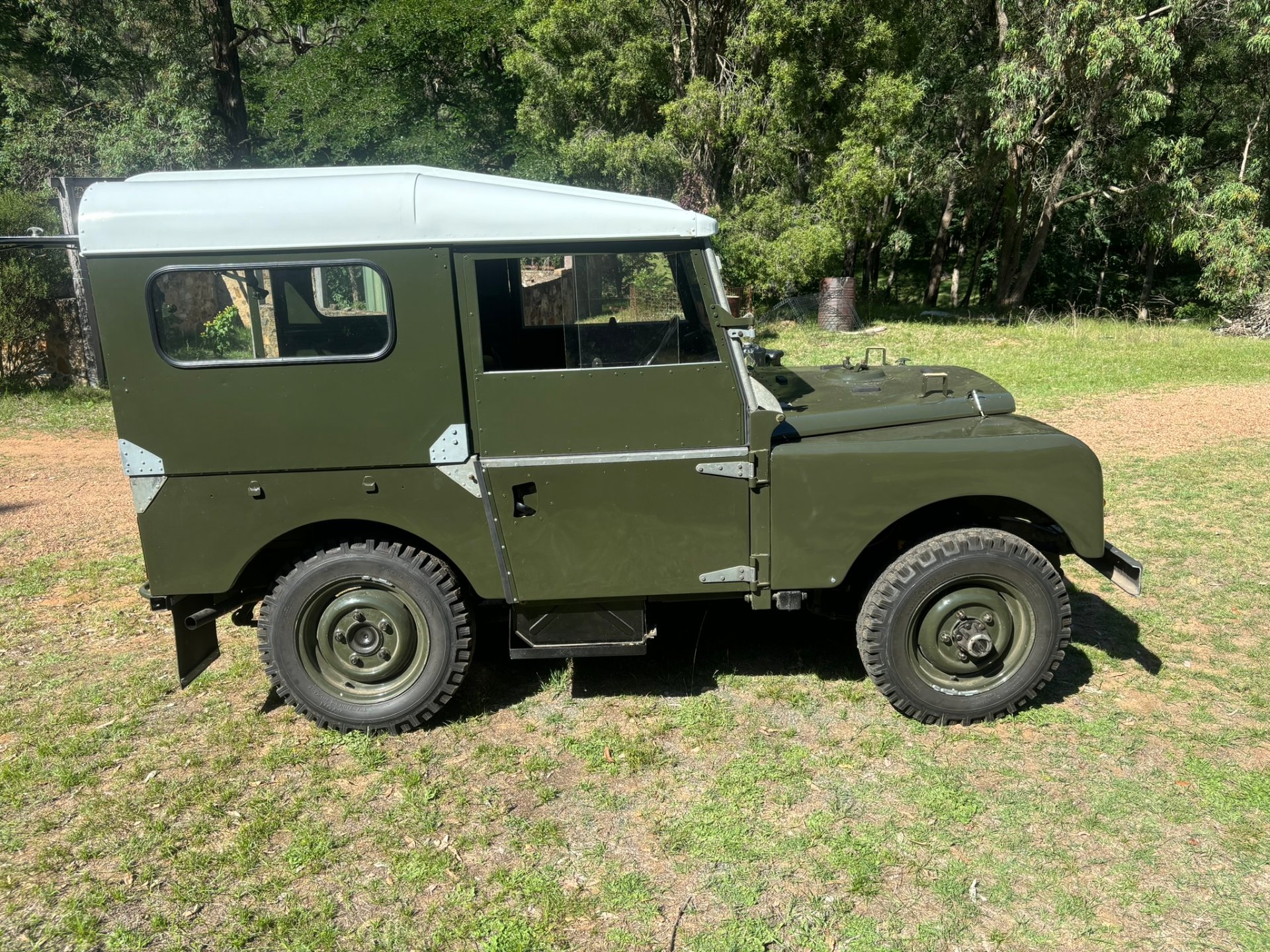 1951 LAND ROVER SERIES I 80" 2D WAGON 