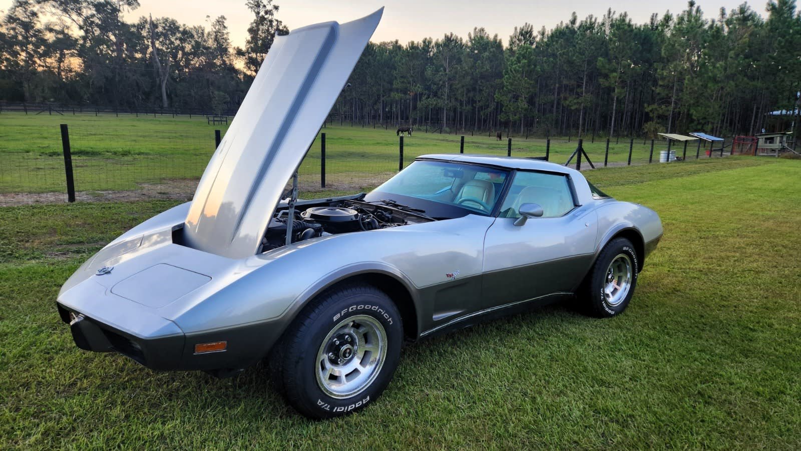1978 CHEVROLET C3 CORVETTE 25TH ANNIVERSARY 3 SPD AUTOMATIC COUPE