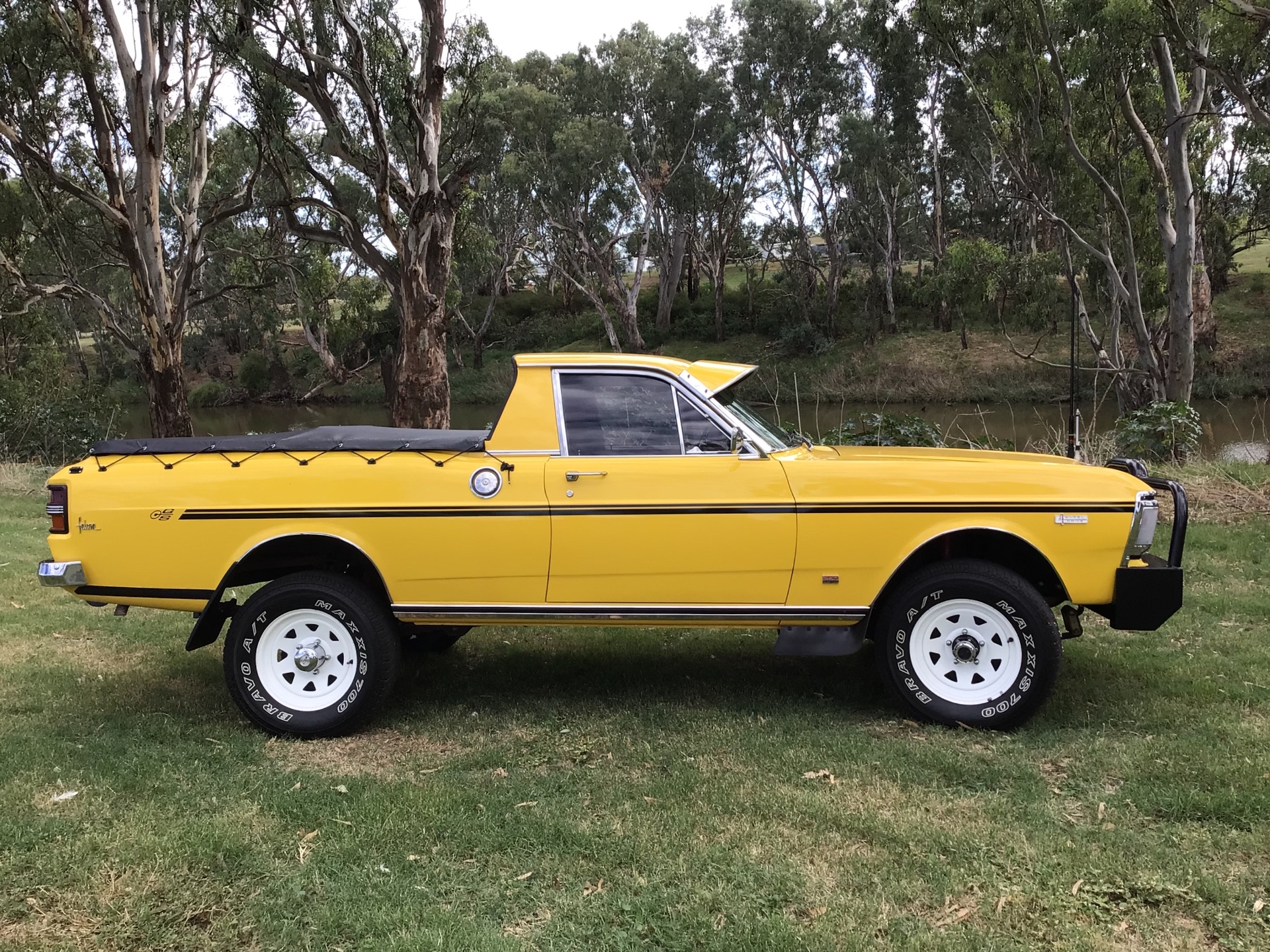 1972 FORD FALCON XY 3 SPD MANUAL 4WD UTE