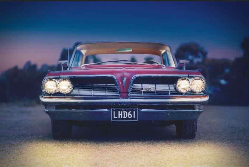1961 PONTIAC BONNEVILLE SEDAN
