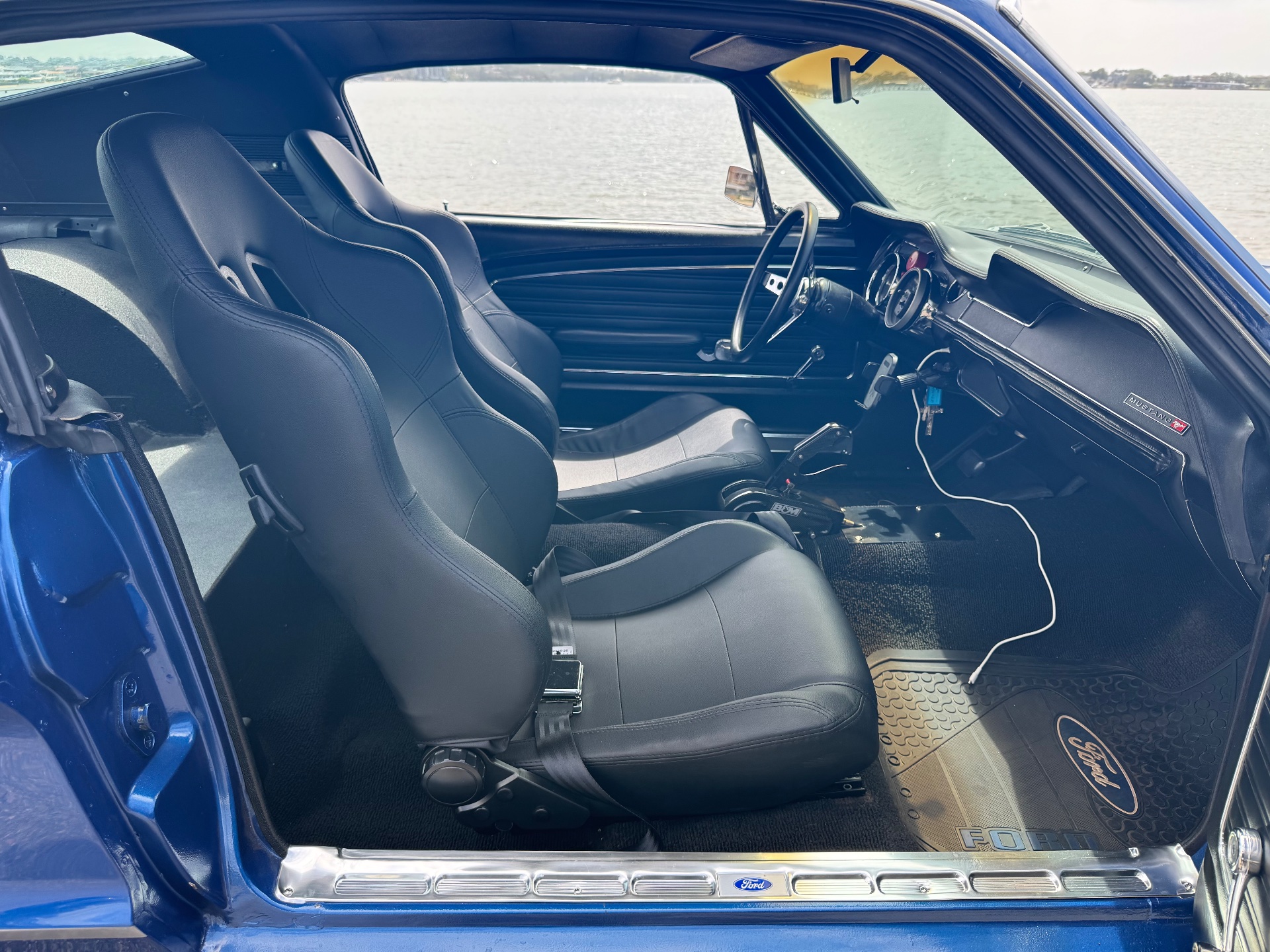 1968 FORD MUSTANG FASTBACK